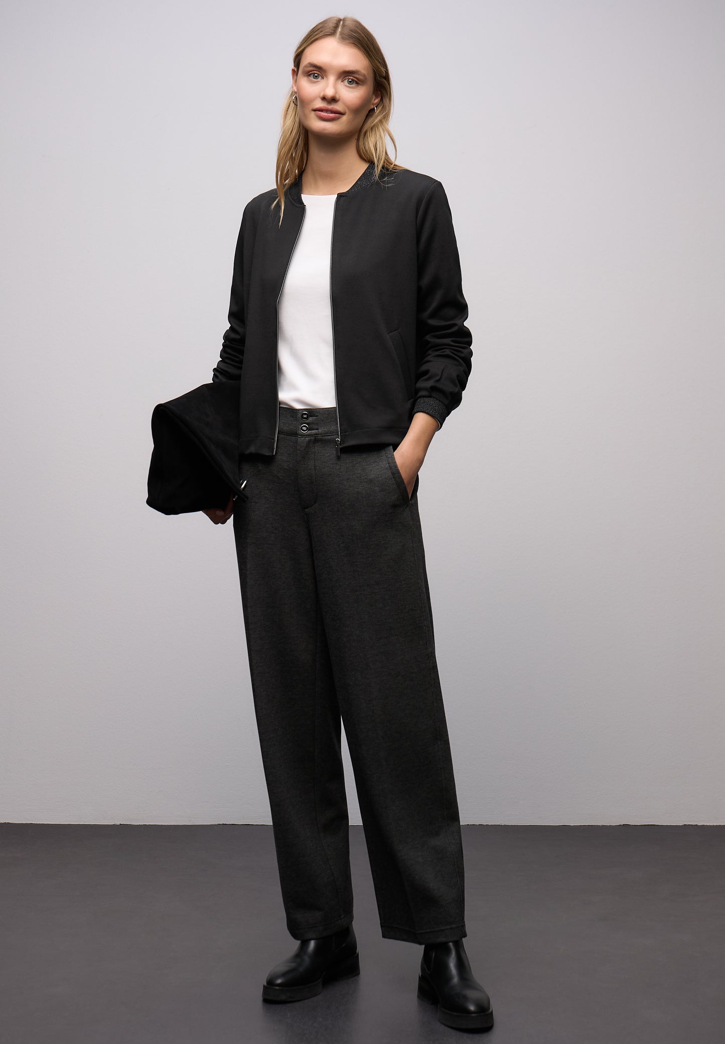 Street One - Leichter Blouson mit Glitzer - Farbe: Black