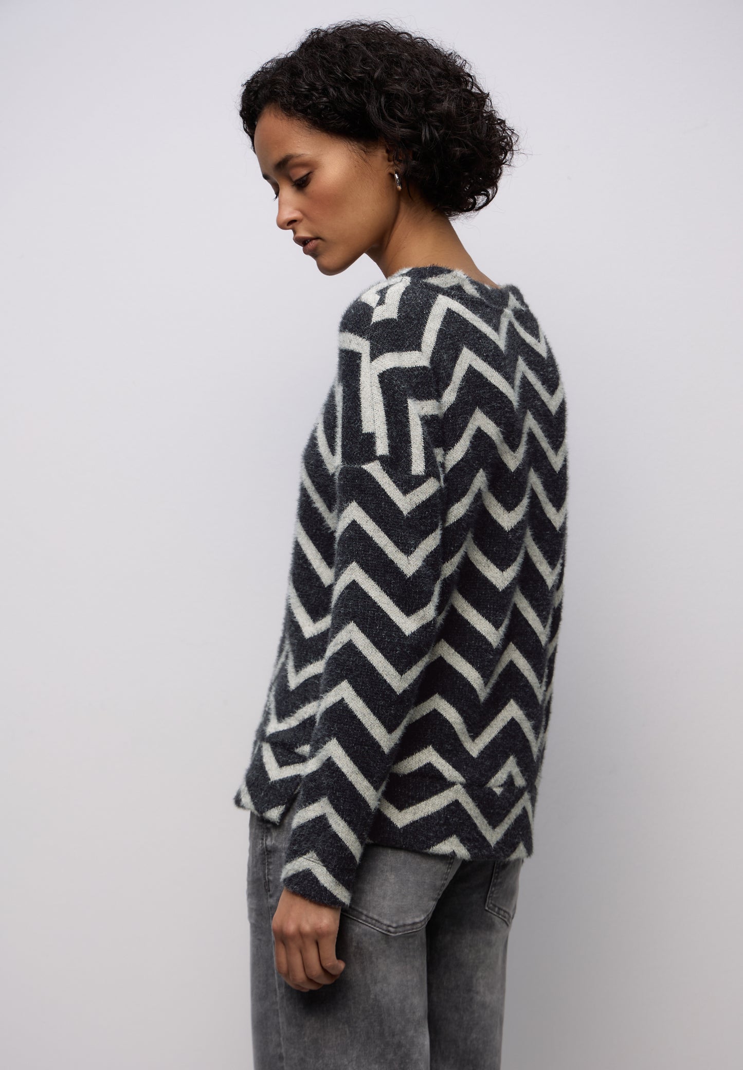 Street One - Flauschiges Shirt - Farbe: Black