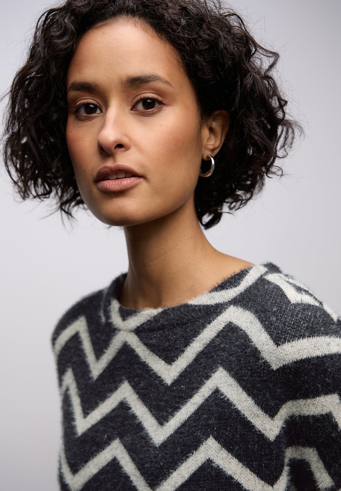 Street One - Flauschiges Shirt - Farbe: Black