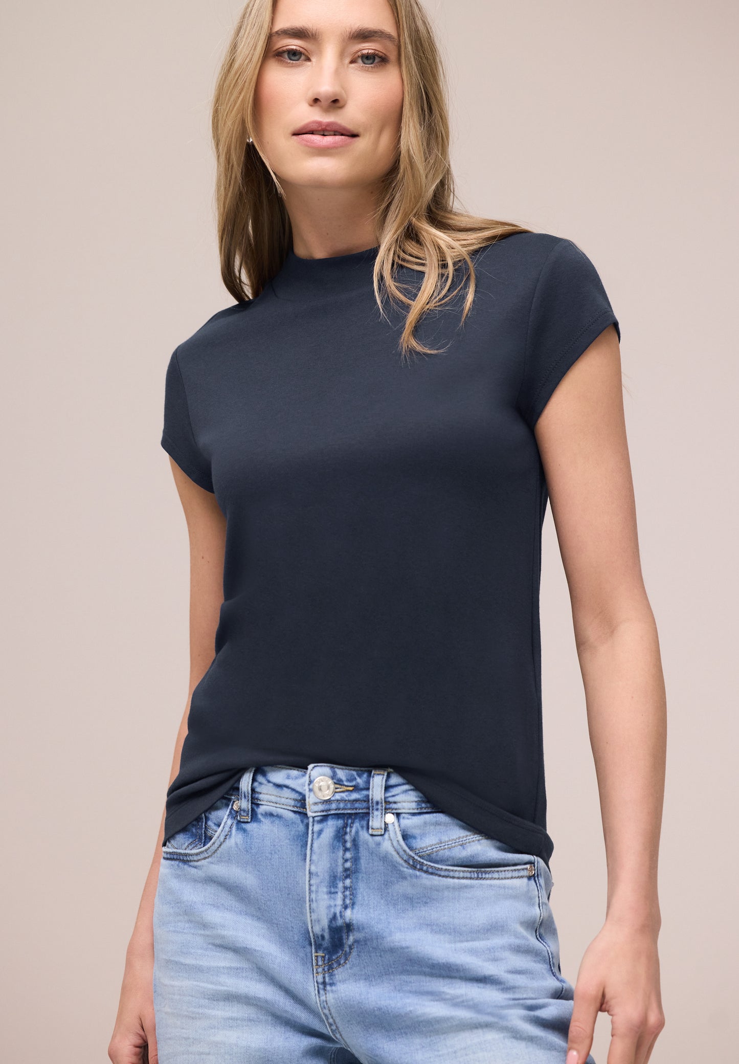Street One - Basic T-Shirt mit Turtle Neck - Farbe: shadowed navy