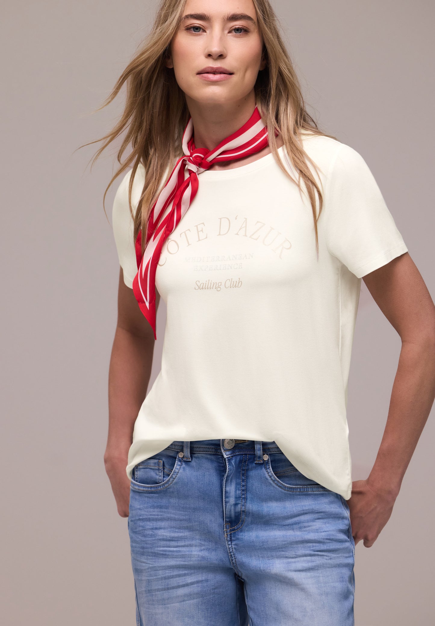 Street One - T-Shirt mit Rundhals und Wording - Farbe: off white