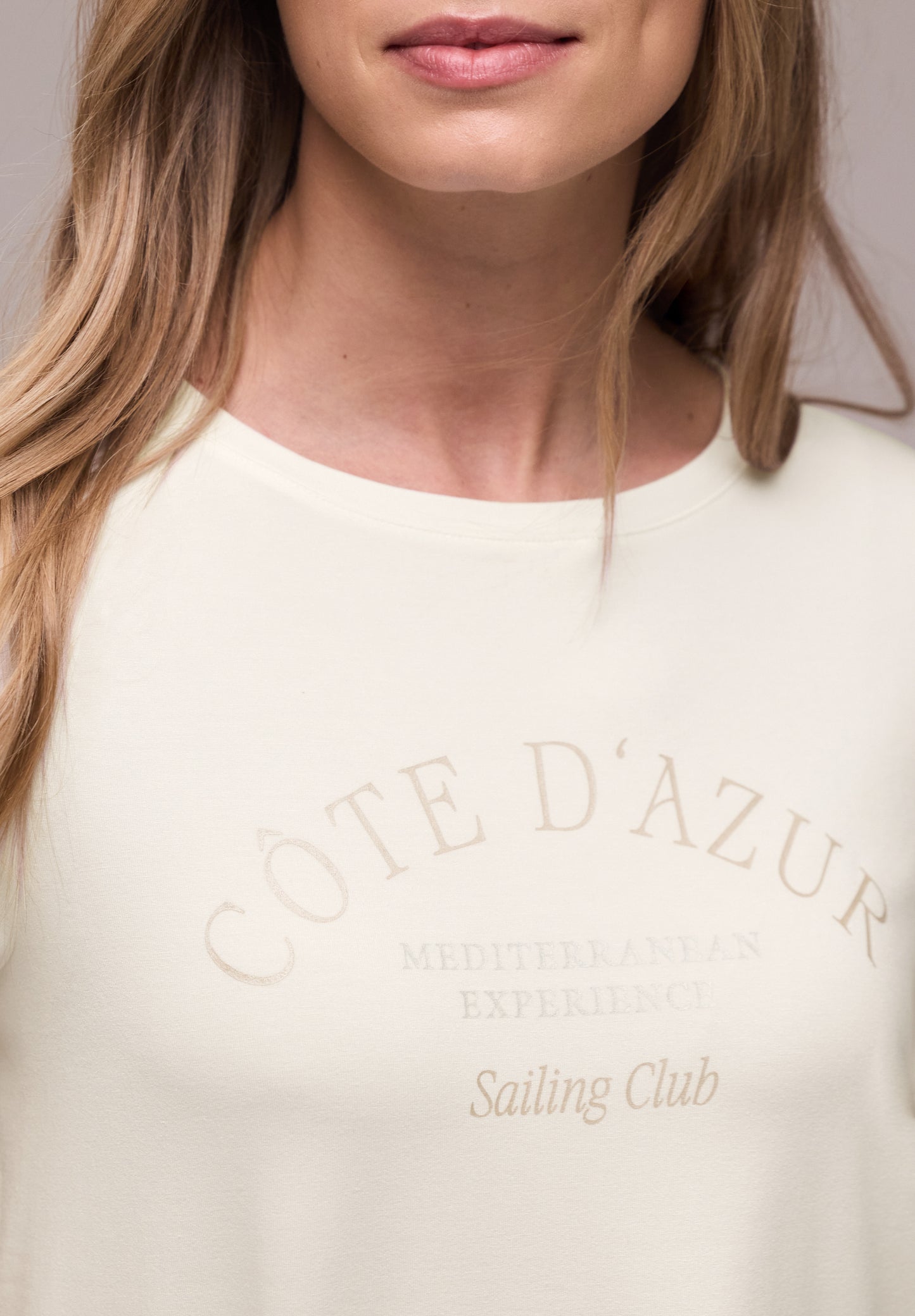 Street One - T-Shirt mit Rundhals und Wording - Farbe: off white