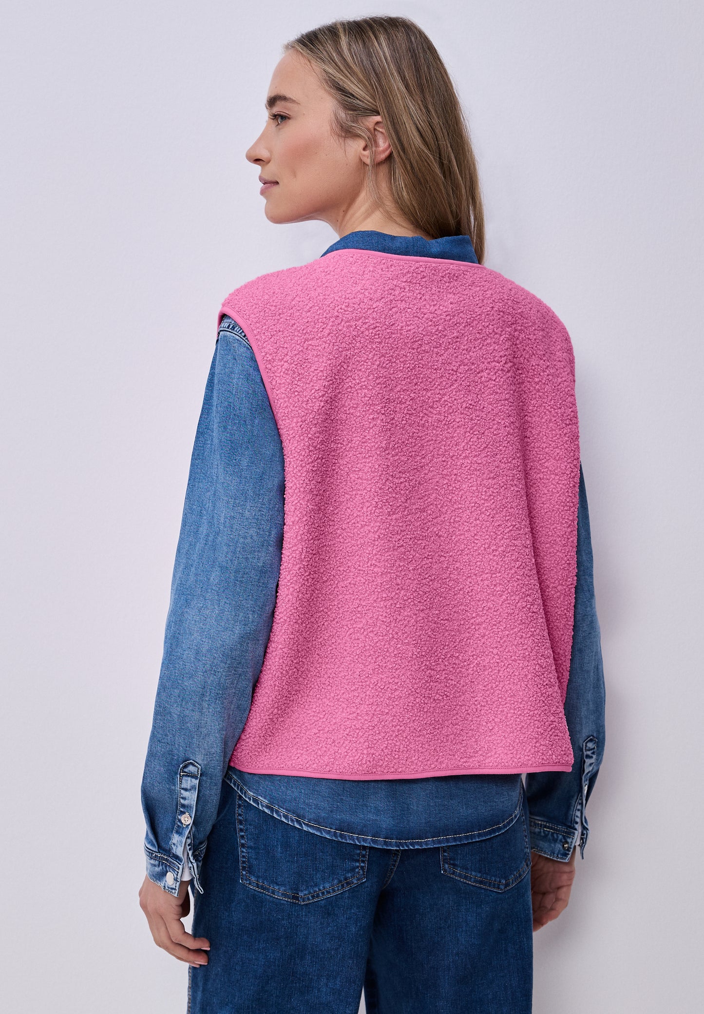 Street One - Weste mit V-Neck aus Teddy-Material - Farbe: ibis rose