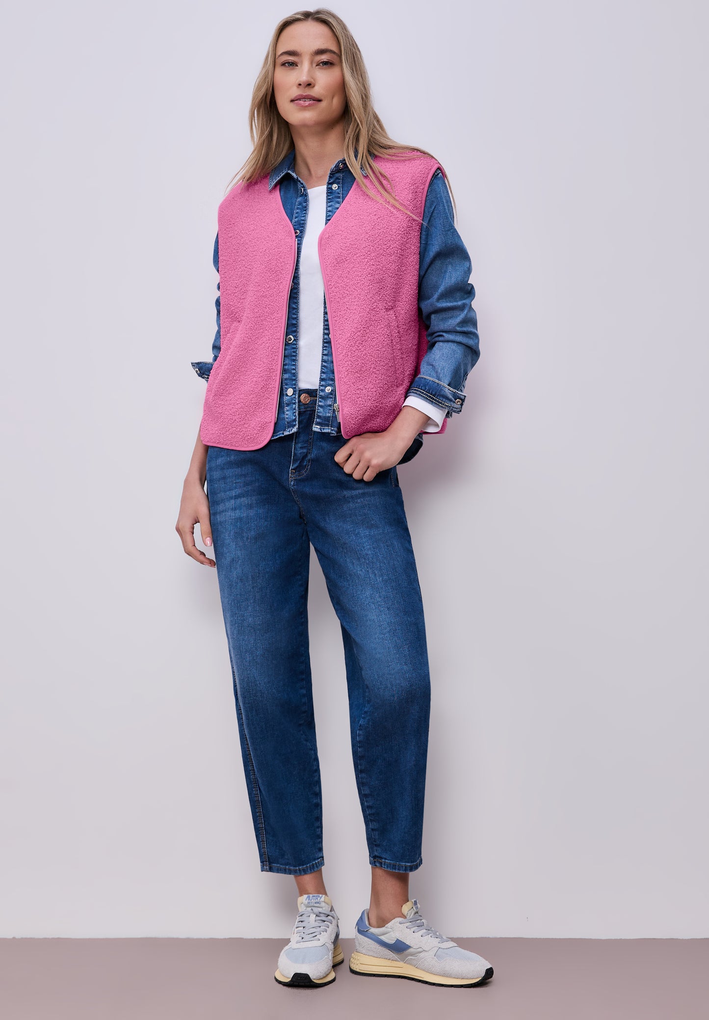Street One - Weste mit V-Neck aus Teddy-Material - Farbe: ibis rose