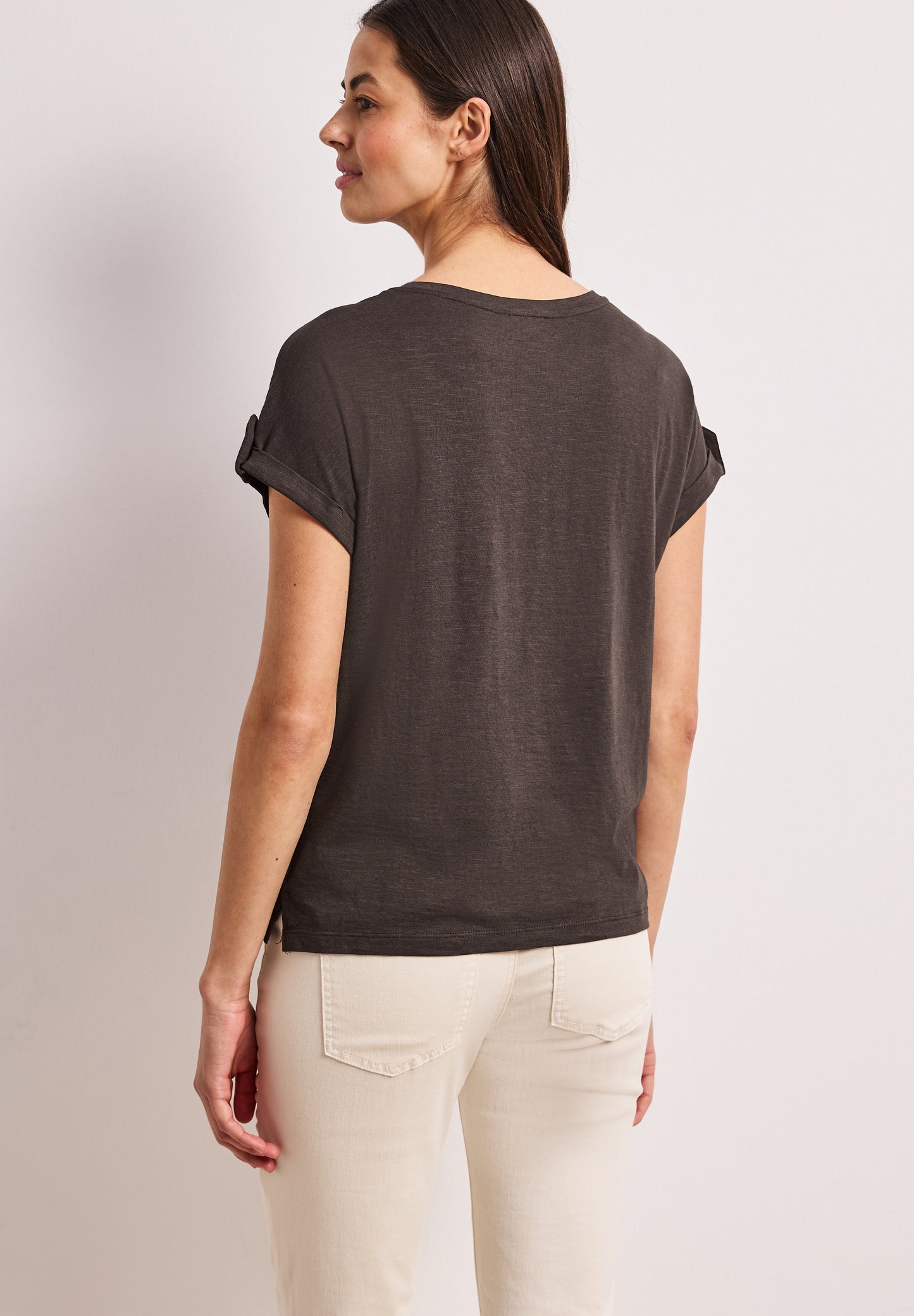 Street One - T-Shirt mit Rundhals und Knopfdetails - Farbe: espresso brown