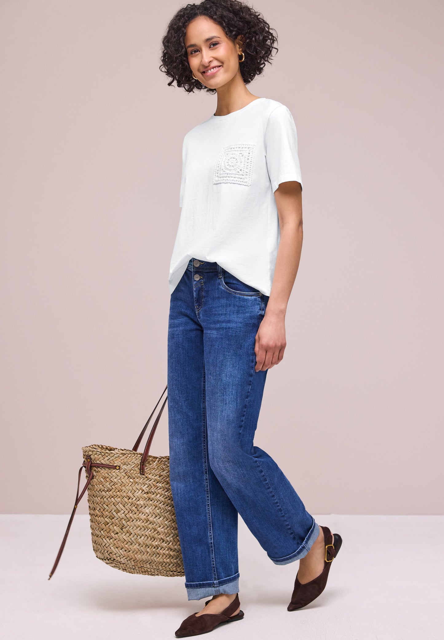 Street One - T-Shirt mit Rundhals und Crochet-Tasche - Farbe: off white