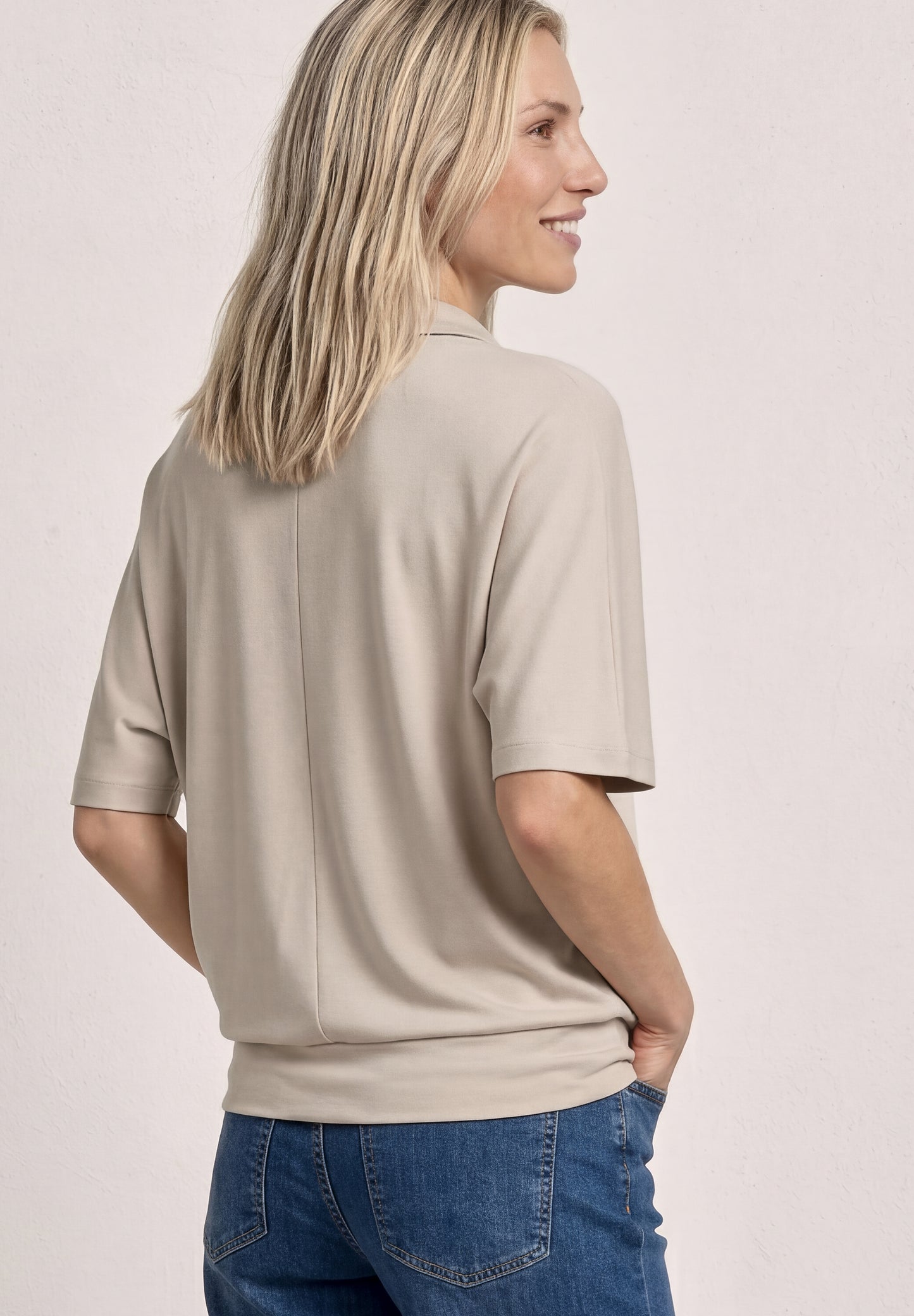 Street One - Dropped Shoulder Poloshirt mit Elastikbund - Farbe: clay sand