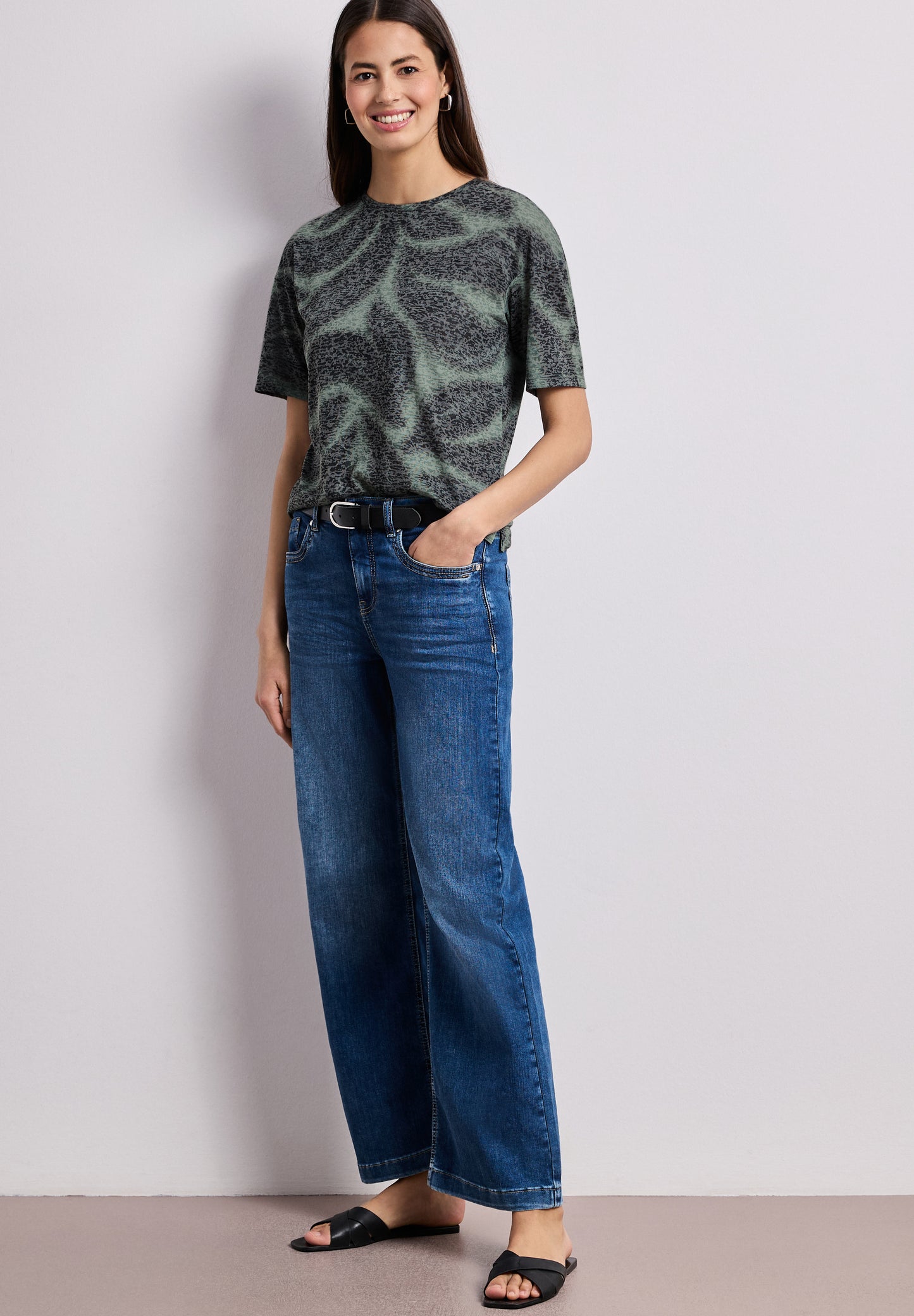 Street One - Shirt im Ausbrenner-Look mit Print - Farbe: deep bound green
