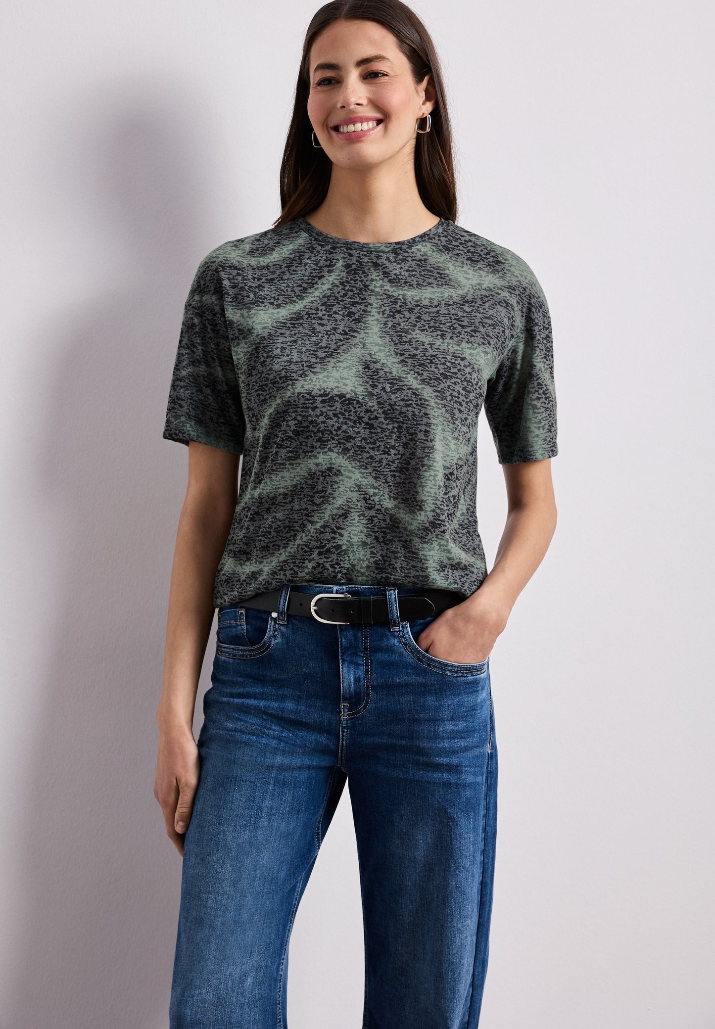 Street One - Shirt im Ausbrenner-Look mit Print - Farbe: deep bound green