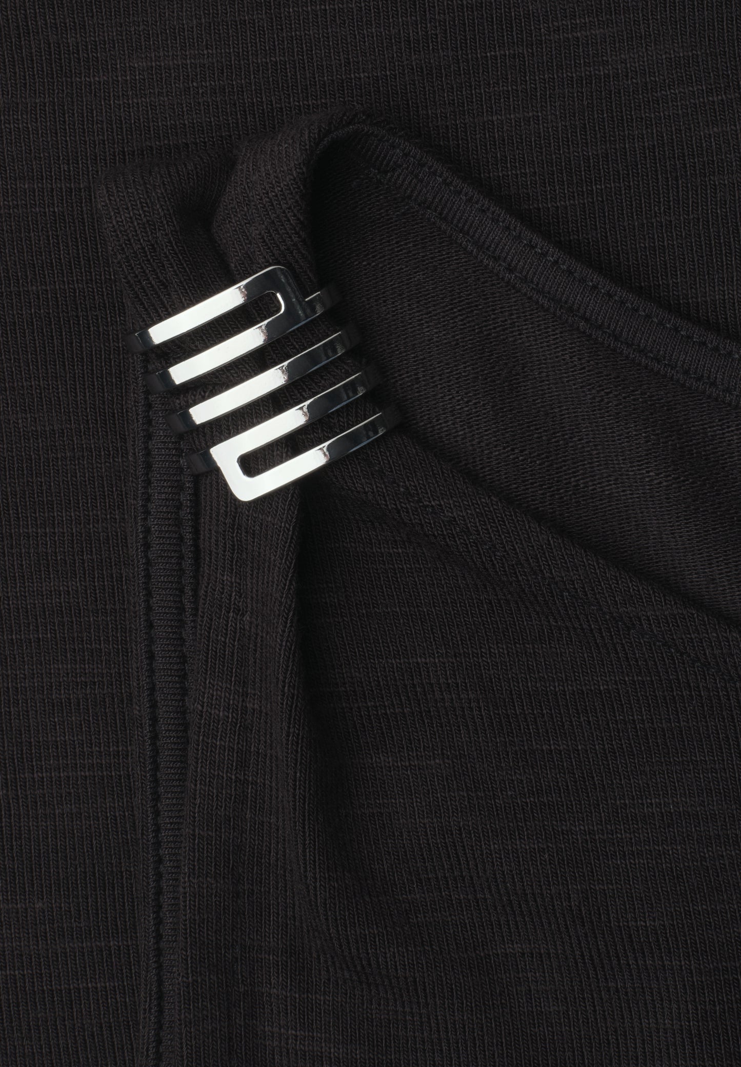 Street One - Top mit U-Boot-Ausschnitt und Schulterdetail - Farbe: Black