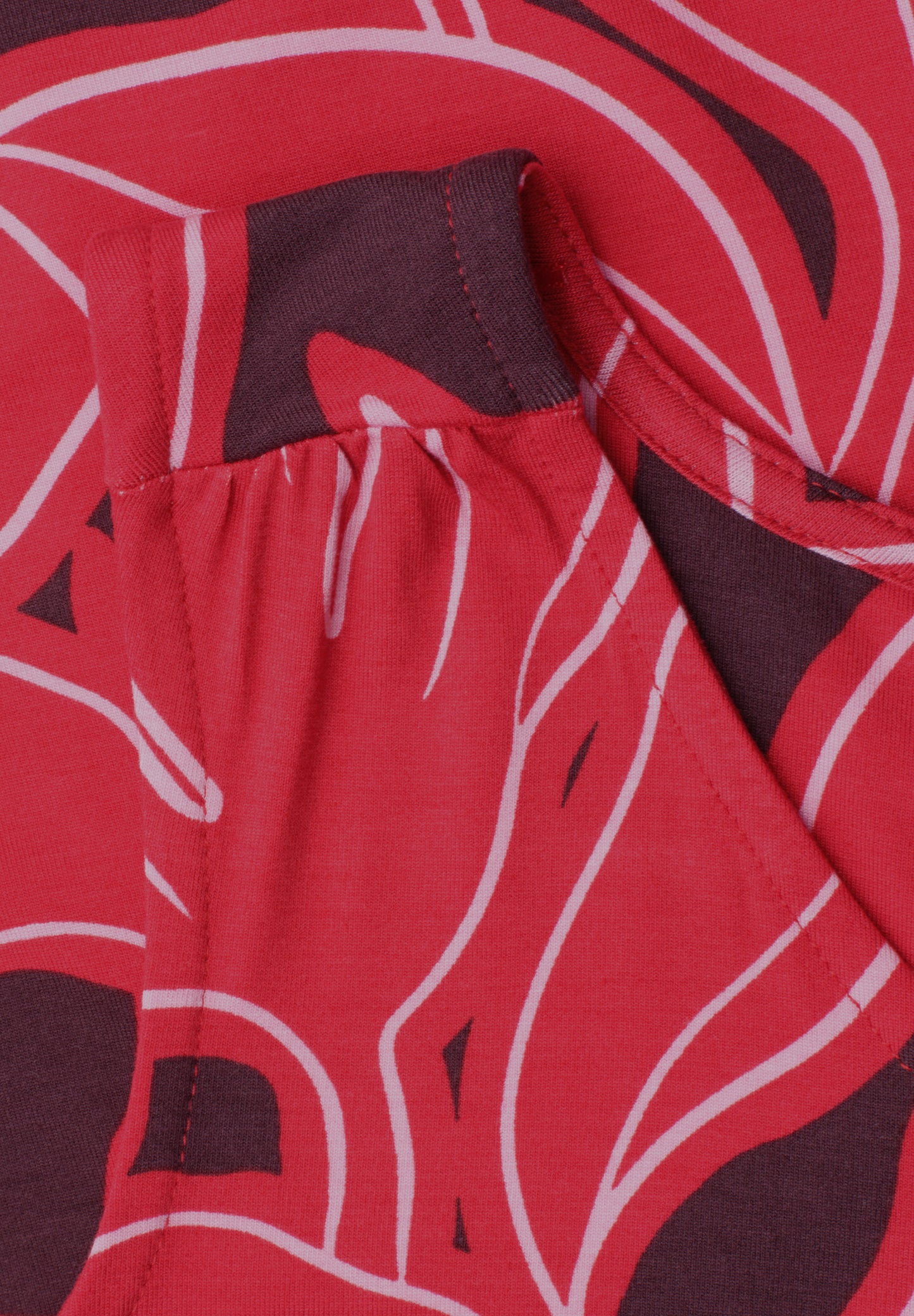 Street One - Top mit V-Neck und Elastiksaum - Farbe: salsa red