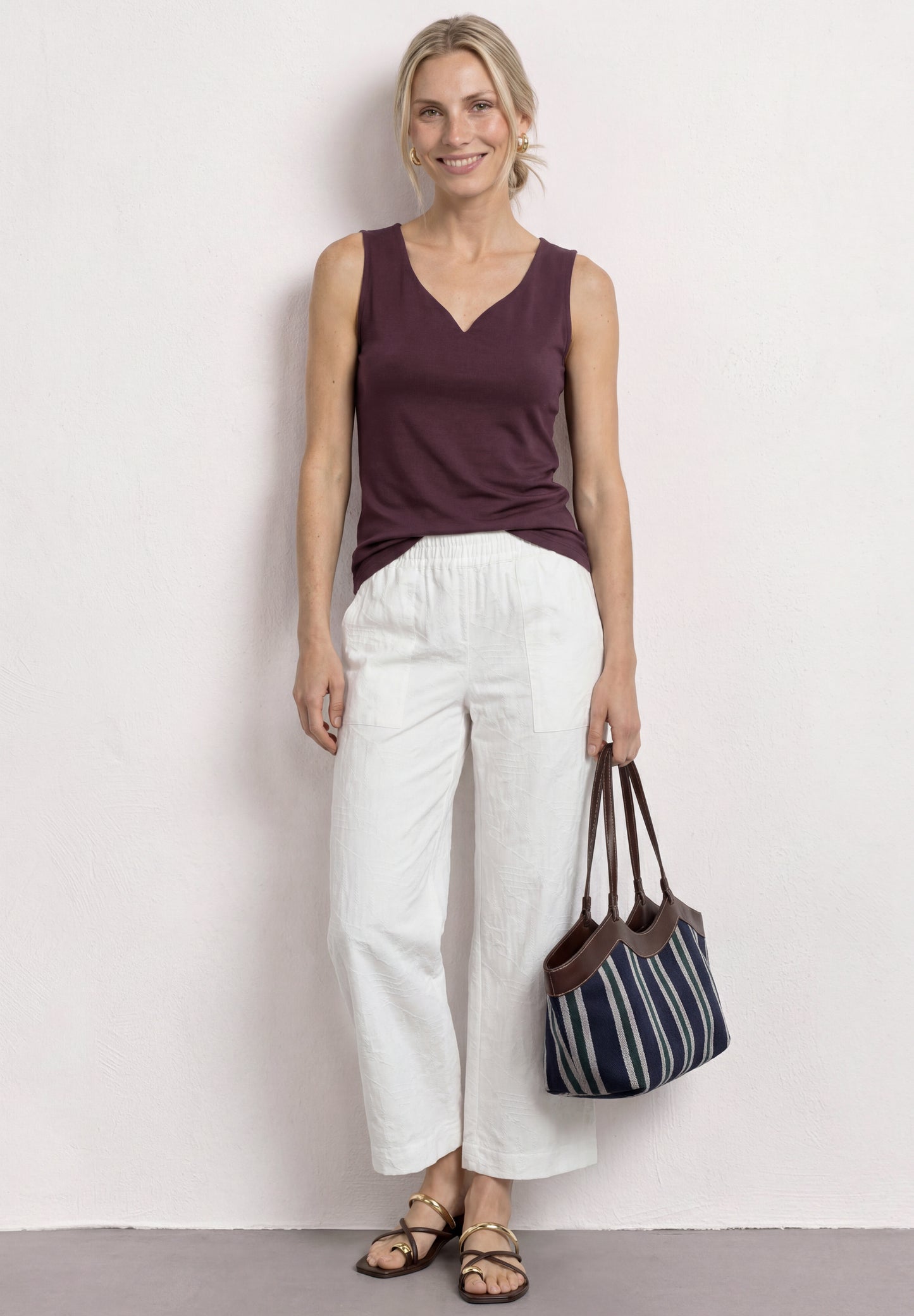 Street One - Basic Top mit Herzausschnitt - Farbe: rustic rouge
