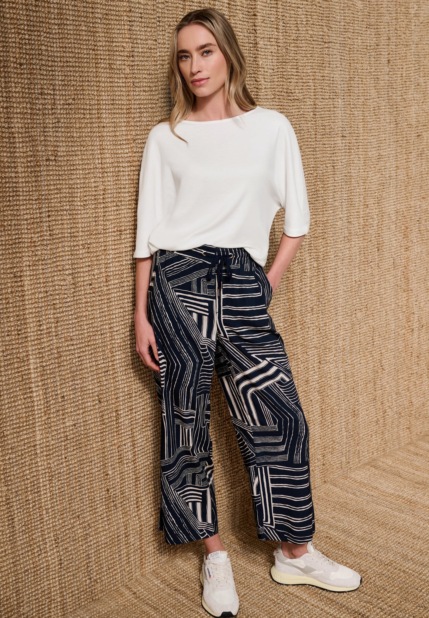 Street One - Basic Shirt mit Boat Neck und Elastikbund - Farbe: off white
