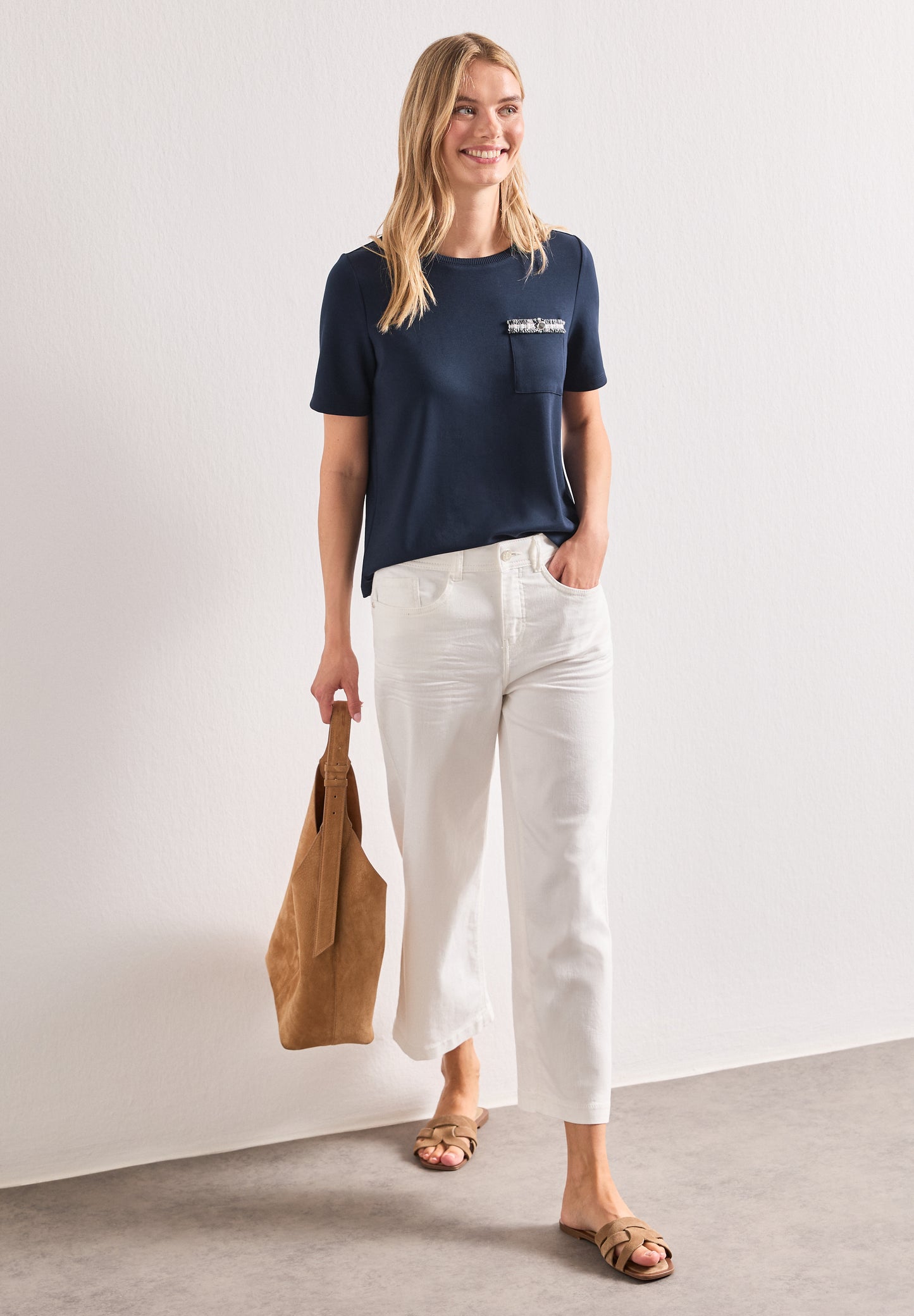 Street One - T-Shirt mit dekorativer Brusttasche - Farbe: darkest blue