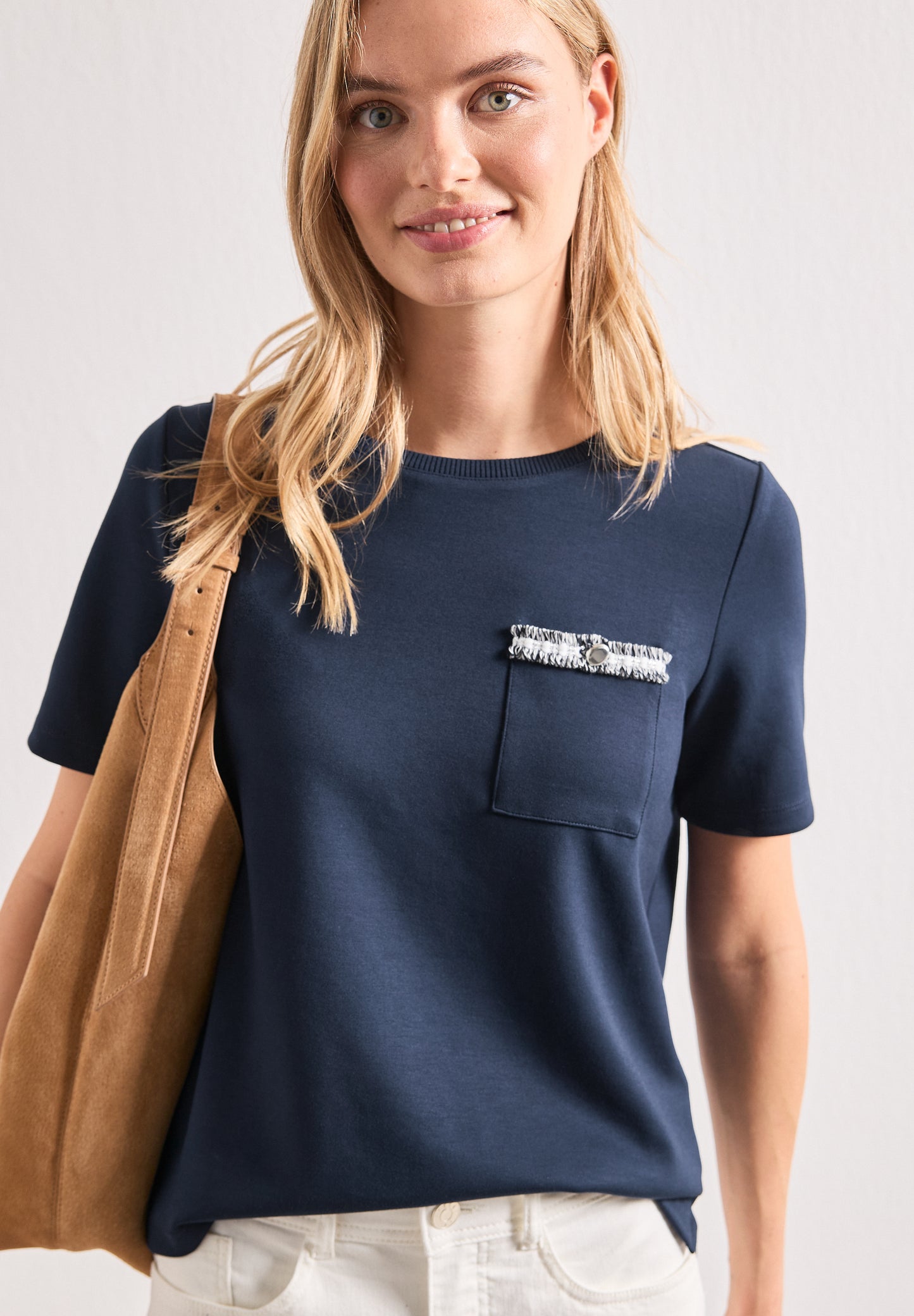 Street One - T-Shirt mit dekorativer Brusttasche - Farbe: darkest blue