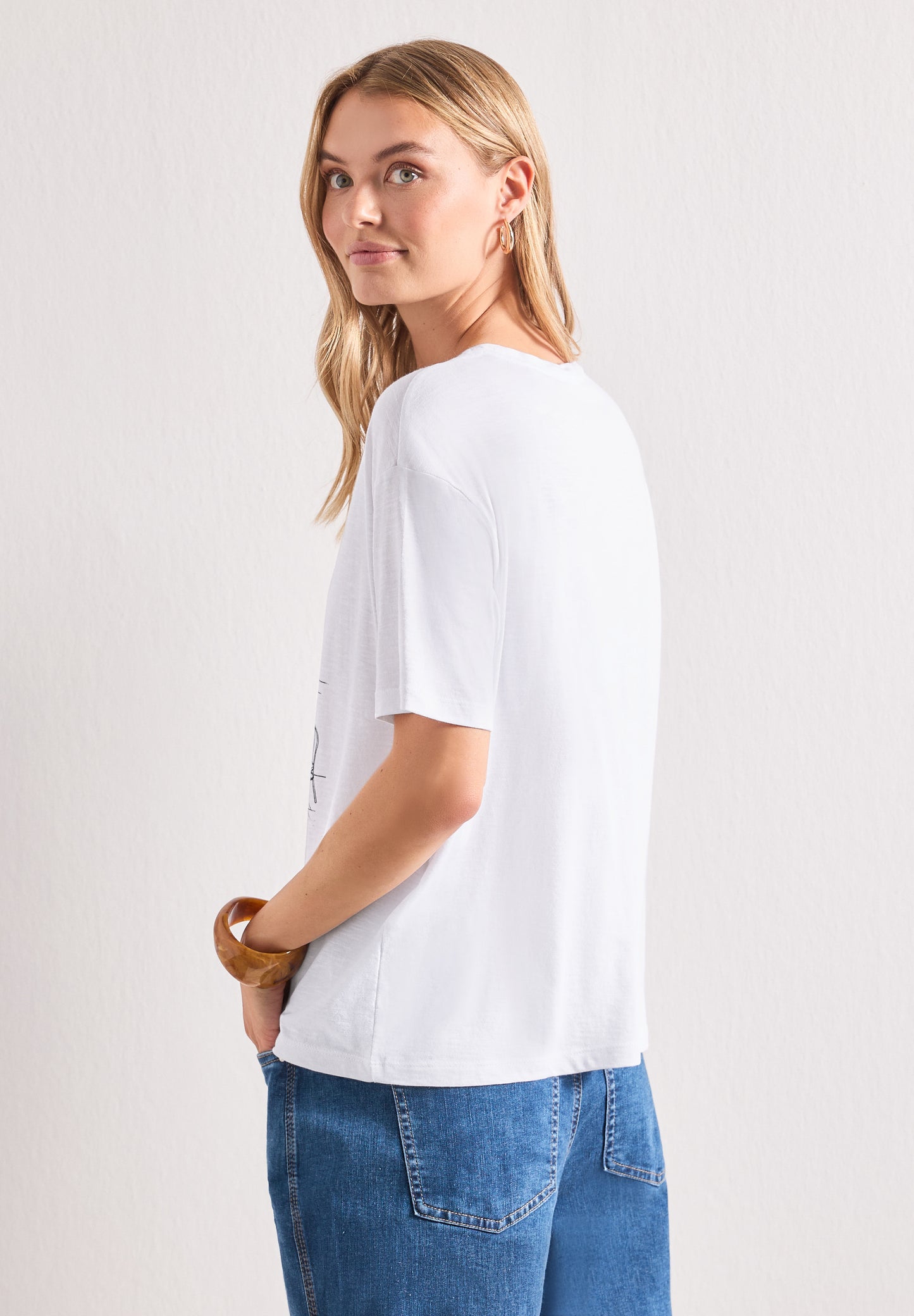 Street One - T-Shirt mit Rundhals und Frontprint - Farbe: White