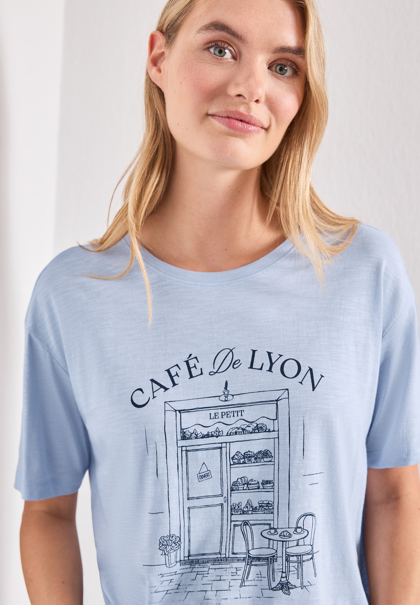 Street One - T-Shirt mit Rundhals und Frontprint - Farbe: whispery blue