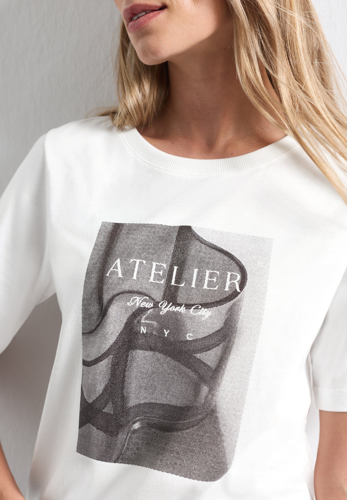 Street One - T-Shirt mit Rundhals und Fotoprint - Farbe: off white