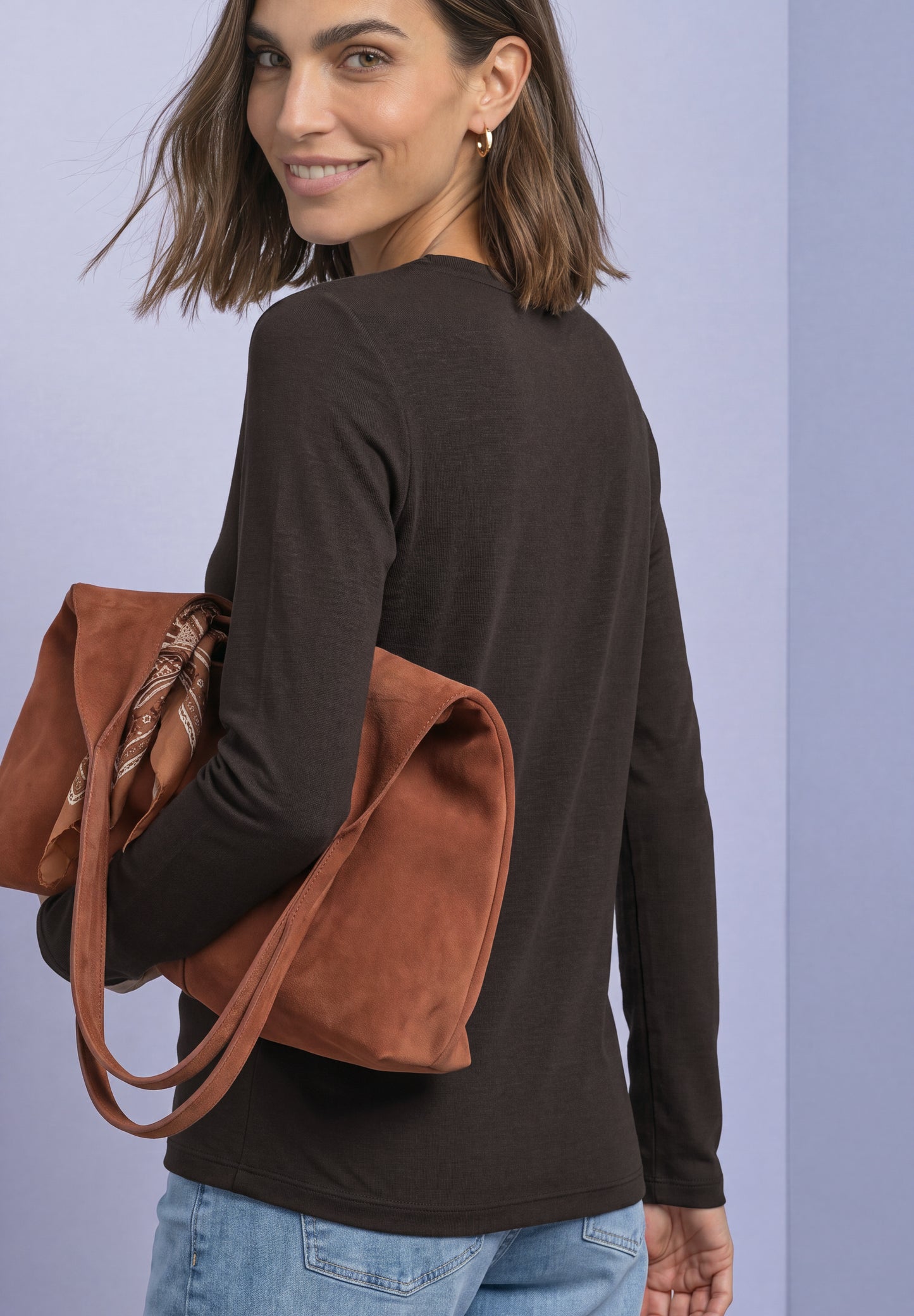 Street One - Basic Shirt mit U-Boot-Ausschnitt - Farbe: black coffee