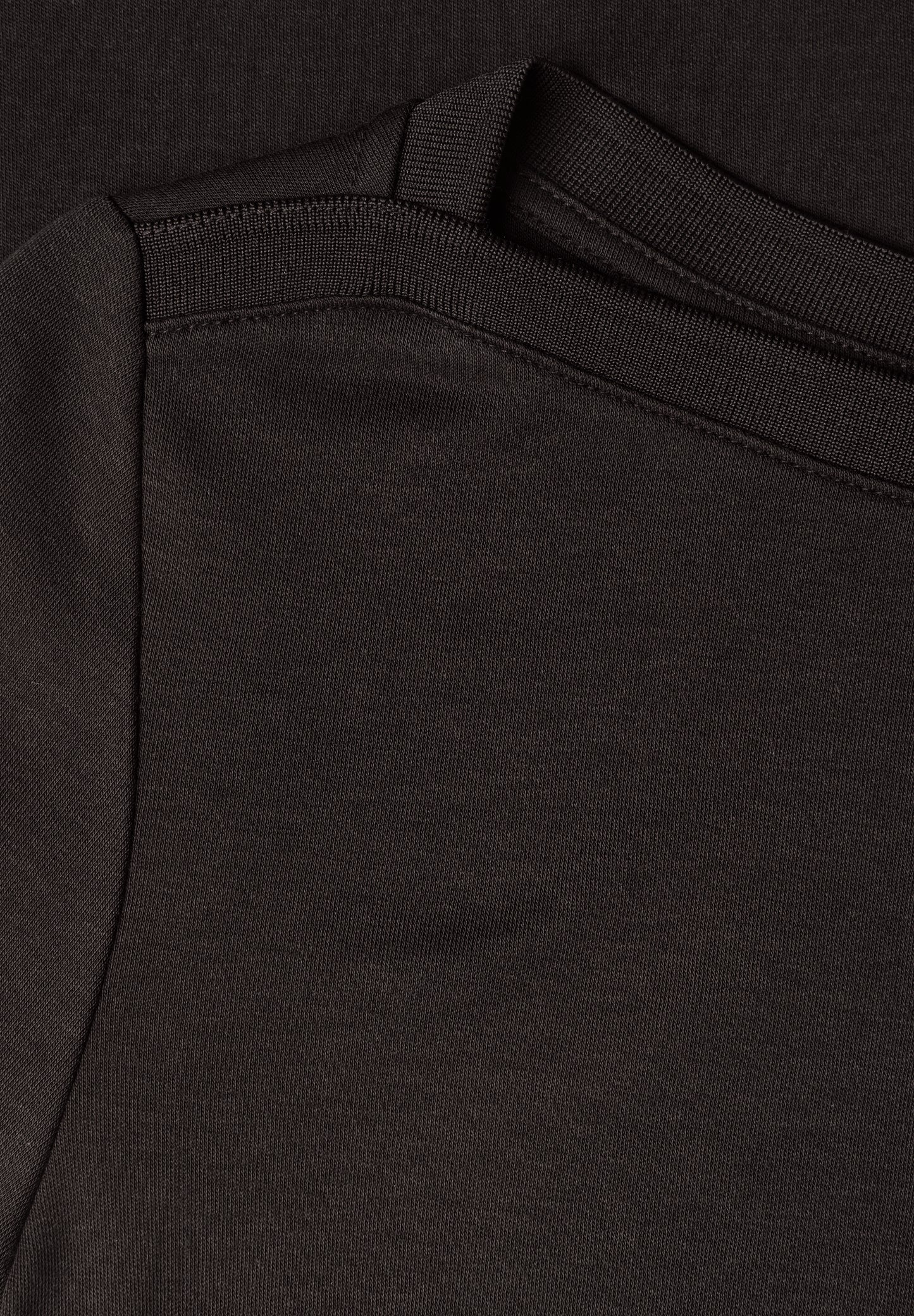 Street One - Basic Shirt mit U-Boot-Ausschnitt - Farbe: black coffee