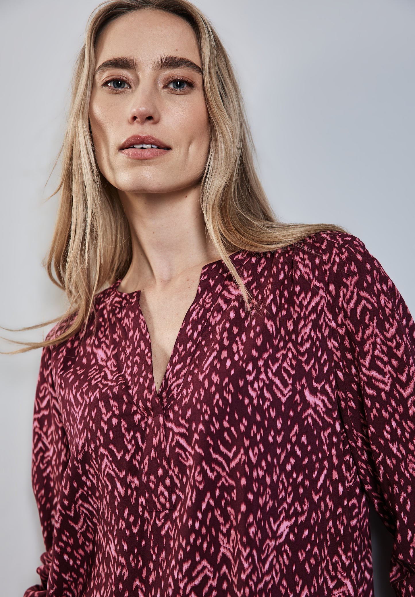 Street One Viskose Bluse - Farbe: mulberry red