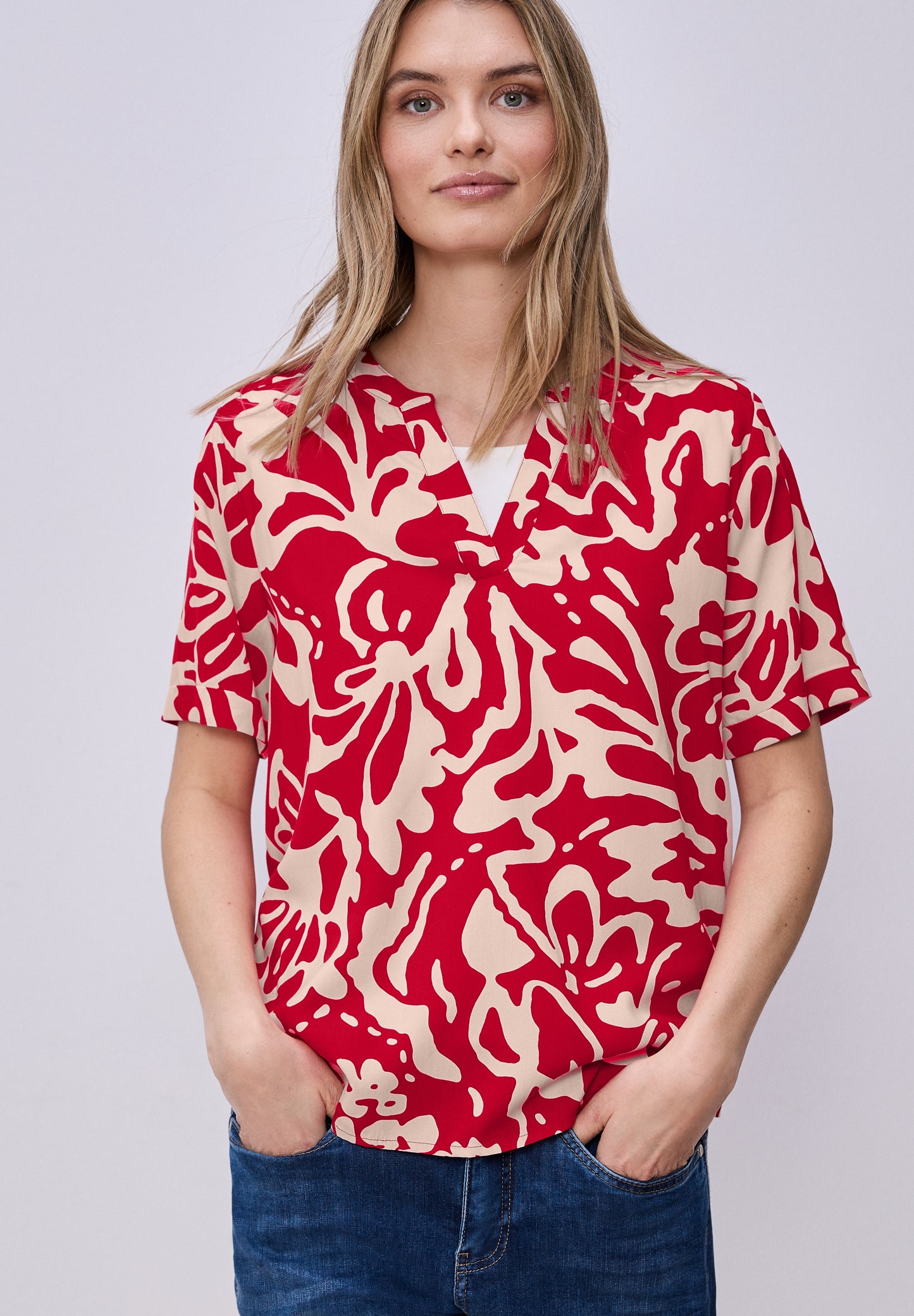 Street One - Kurzarm Bluse mit floralem Muster - Farbe: salsa red