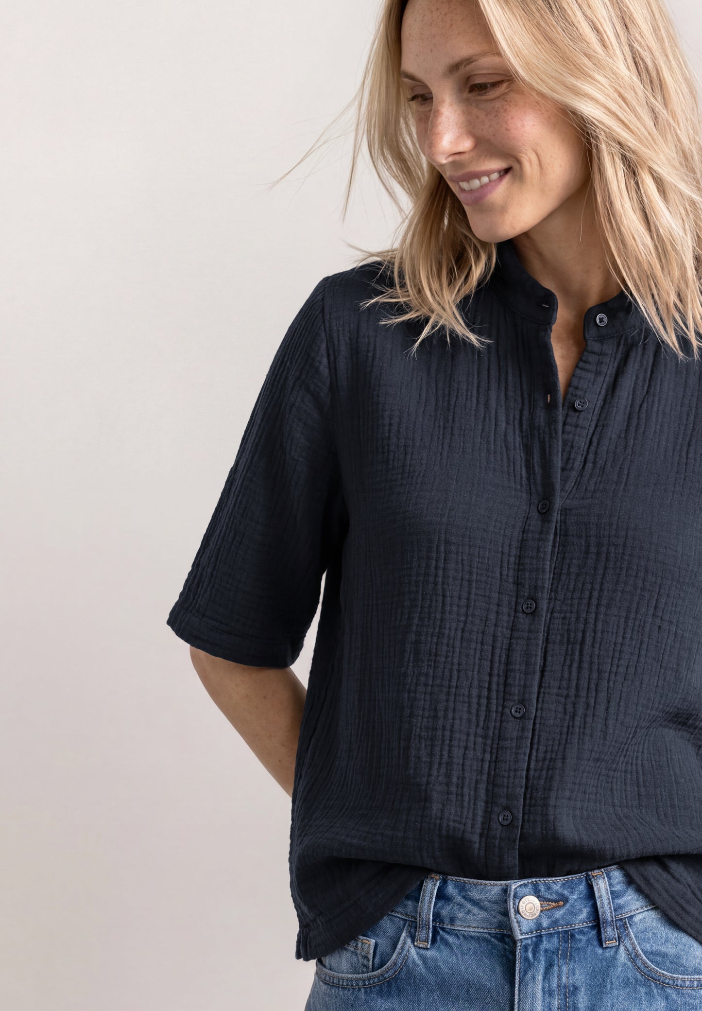 Street One - Musselin Bluse mit Bowling-Kragen - Farbe: darkest blue
