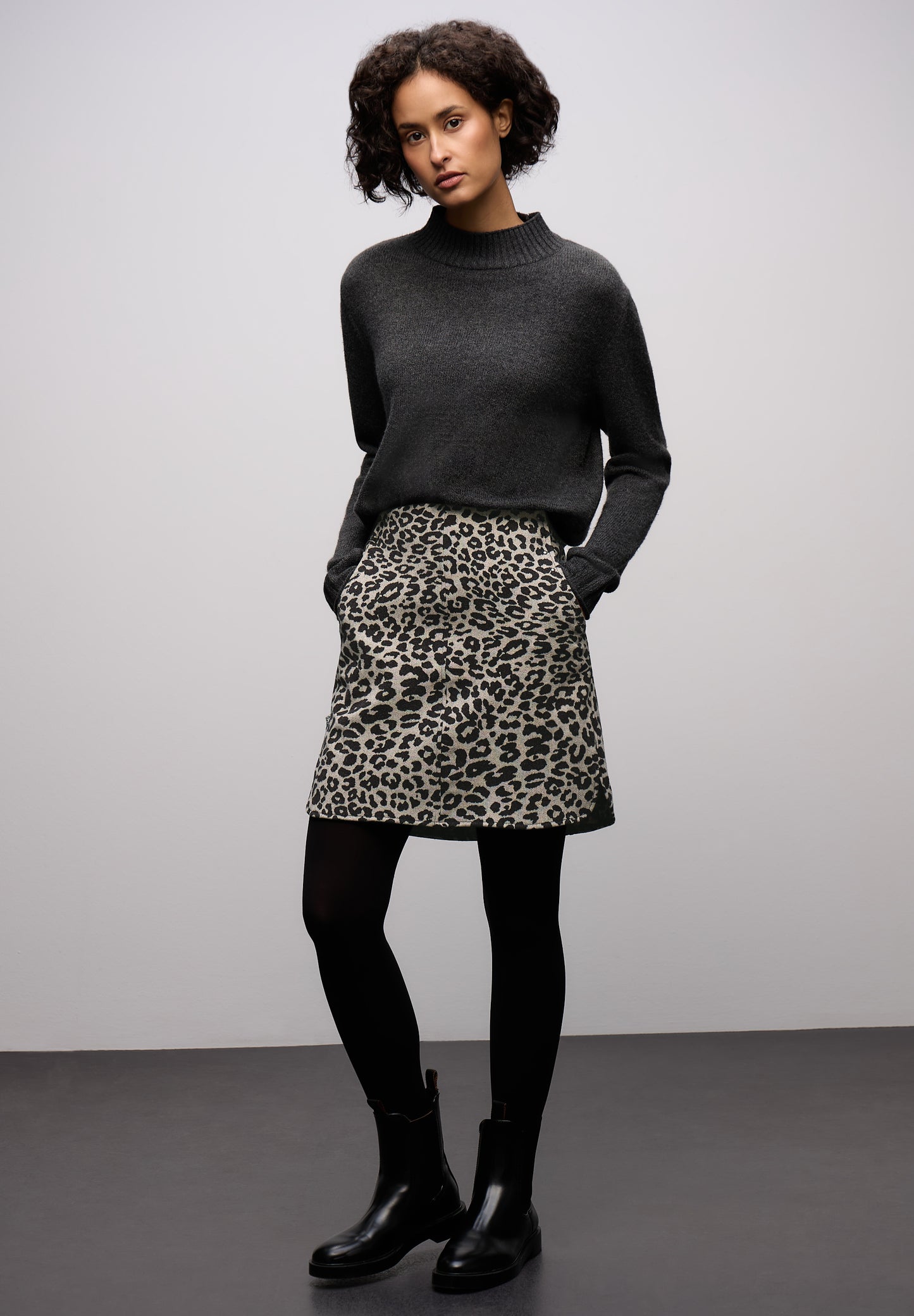 Street One - Rock in Wolloptik mit Nieten - Farbe: soft beige