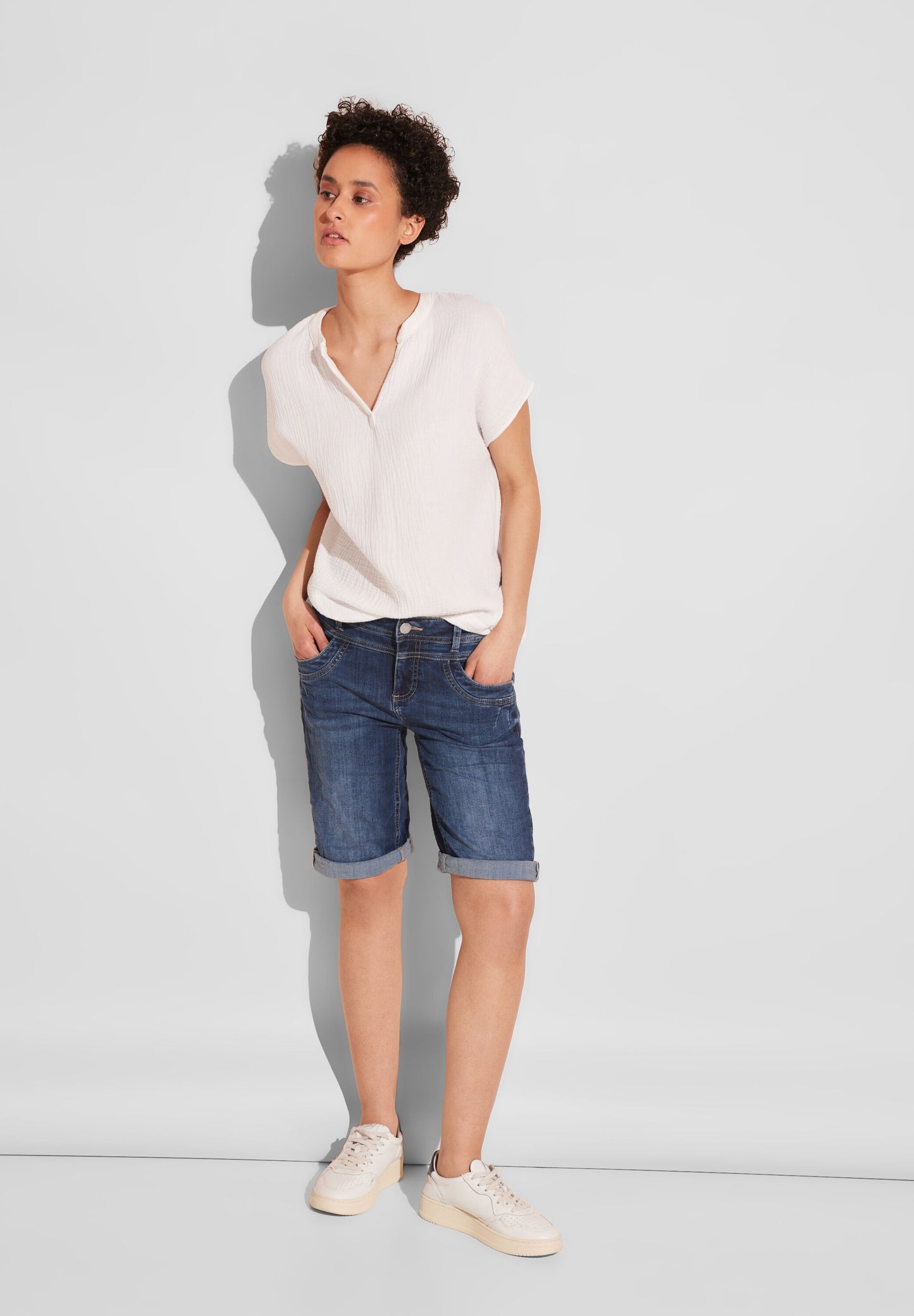 Street One - Casual Fit Jeans Shorts - blue washed soft