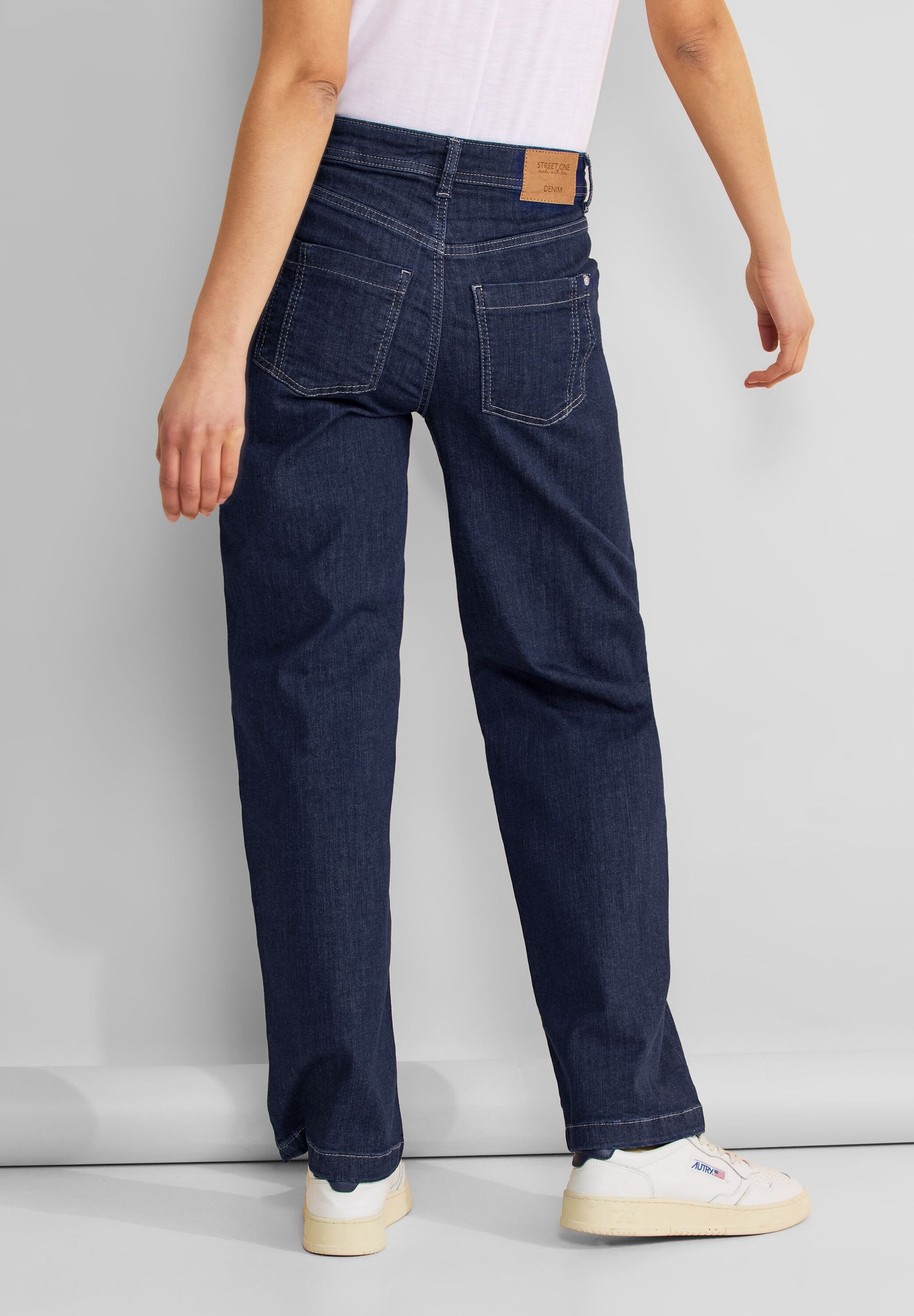 Street One - Casual Fit Jeans - dark blue soft washed
