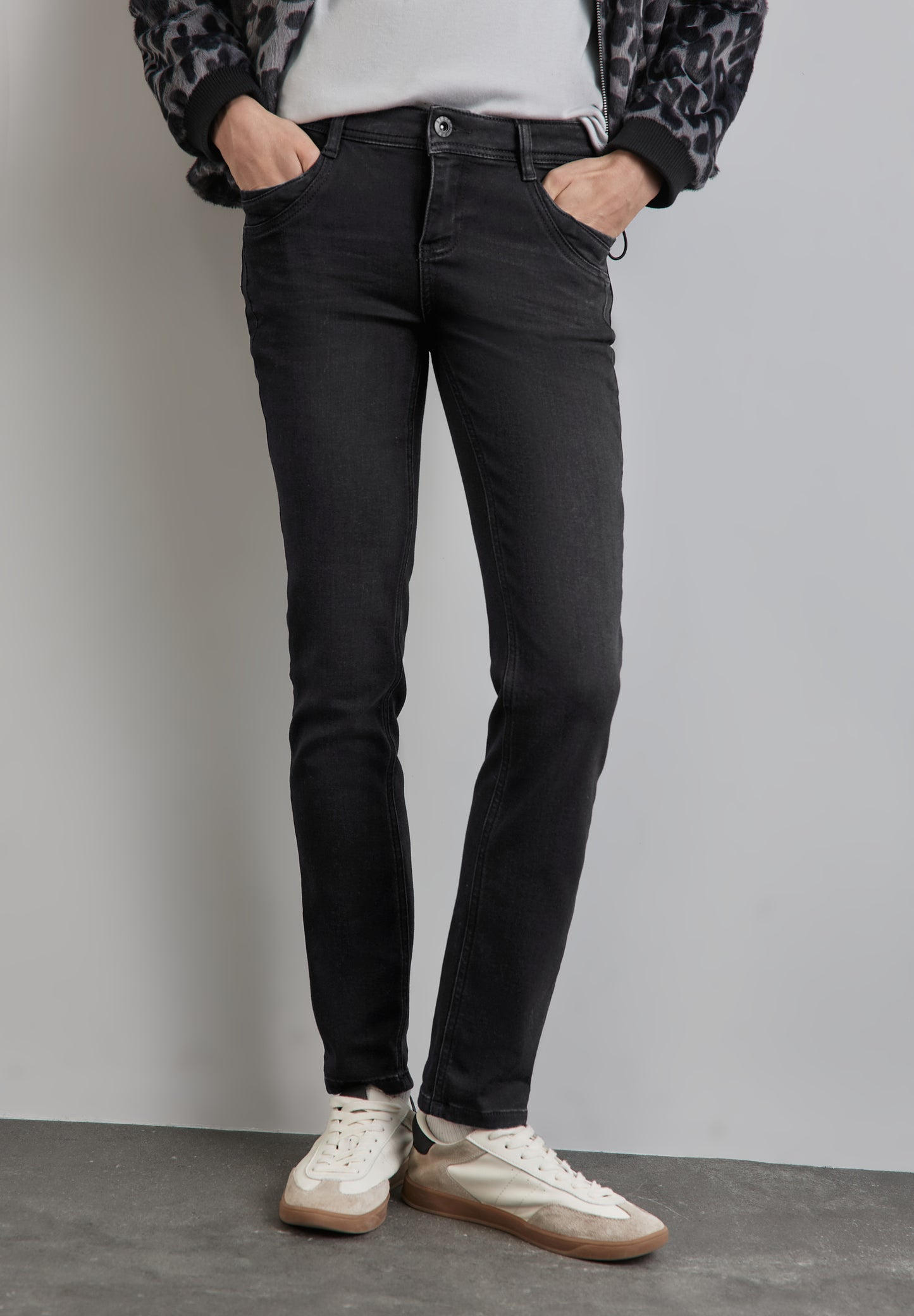 Street One Thermo Jeans - Farbe: black slightly washed