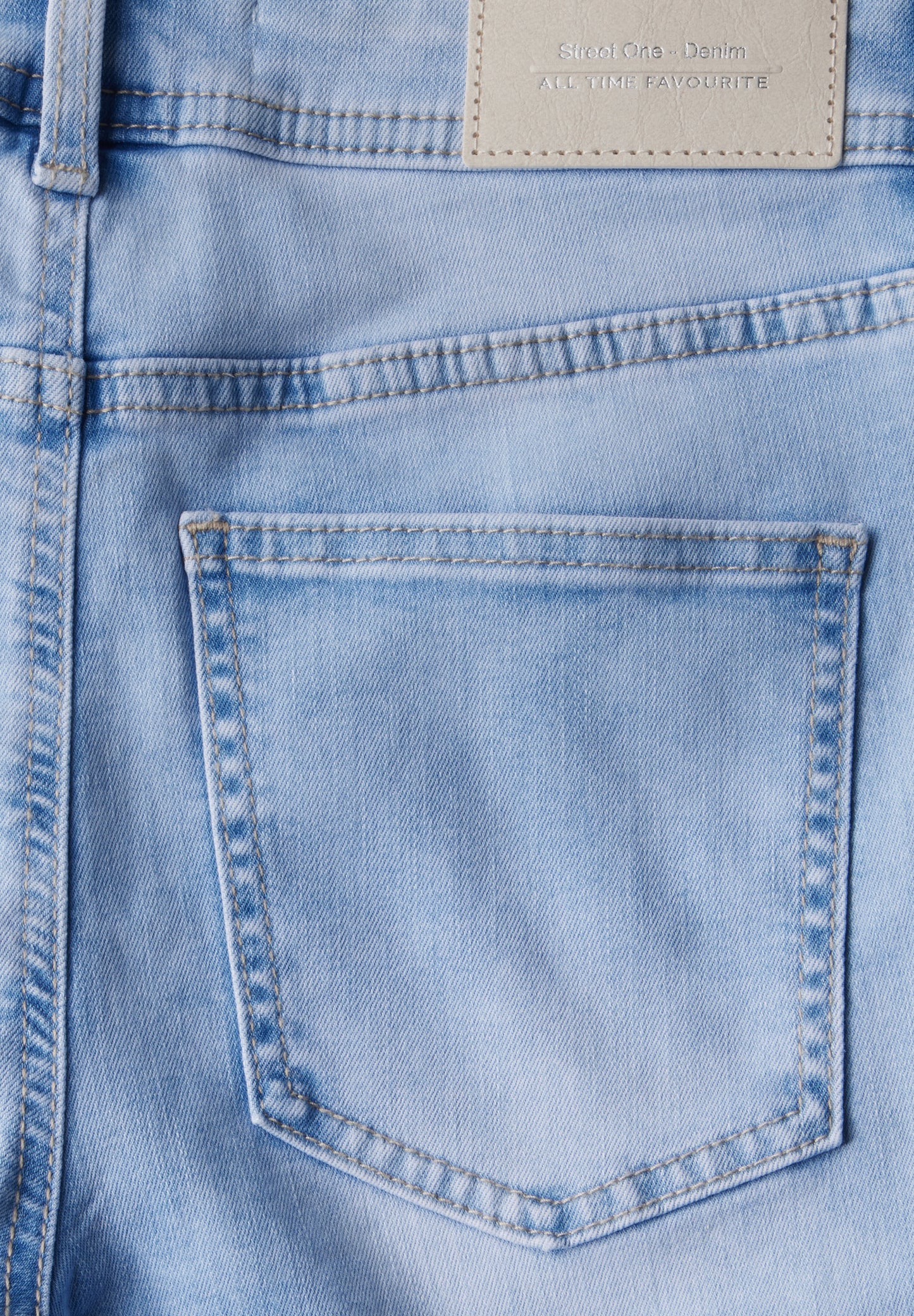 Street One Bermuda Jeans - Farbe: Light Blue Random Washed