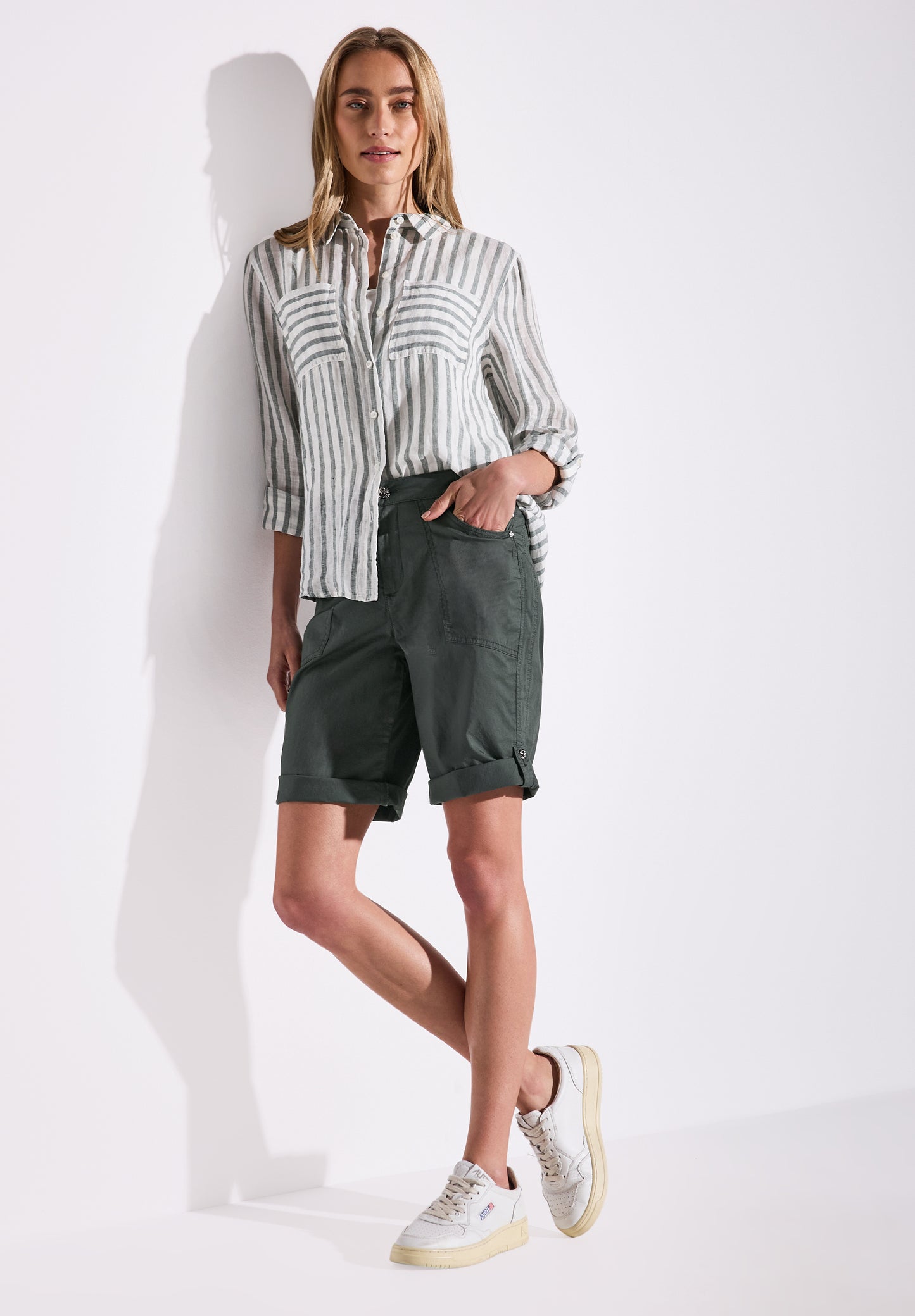 Street One Bermuda mit Turn-Up - Farbe: marshy green