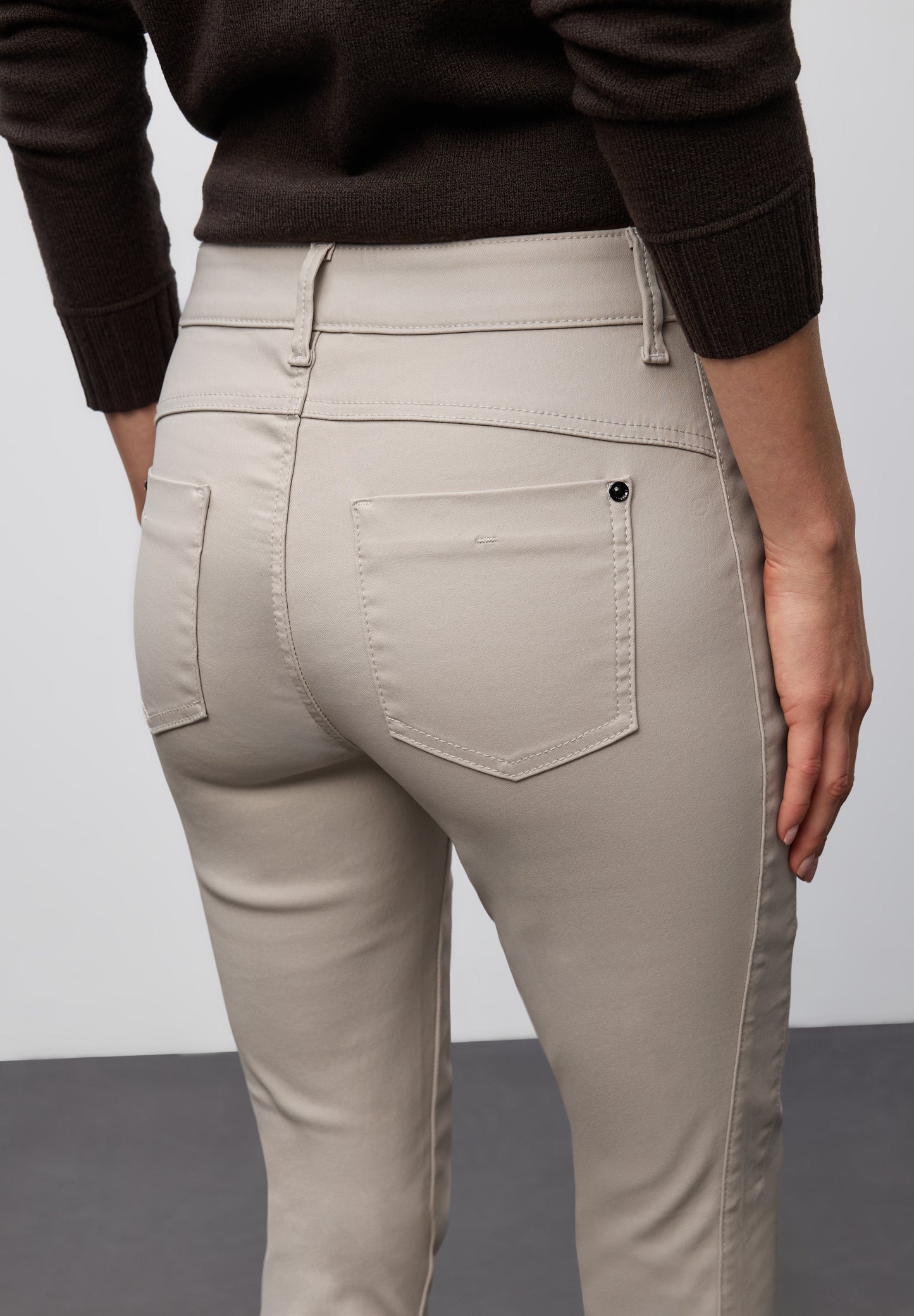 Street One Slim Fit Coated Hose - Farbe: dark moonstone sand