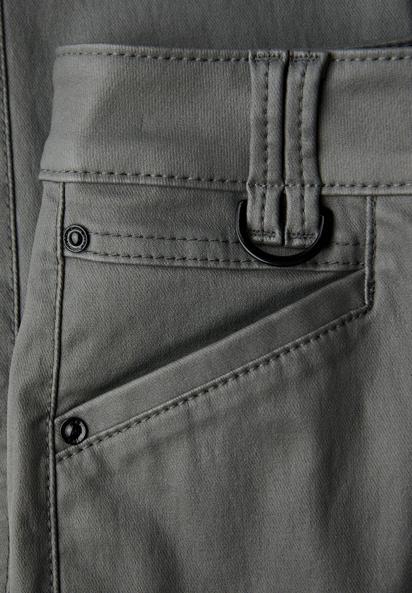Street One Slim Fit Coated Hose - Farbe: balsam green