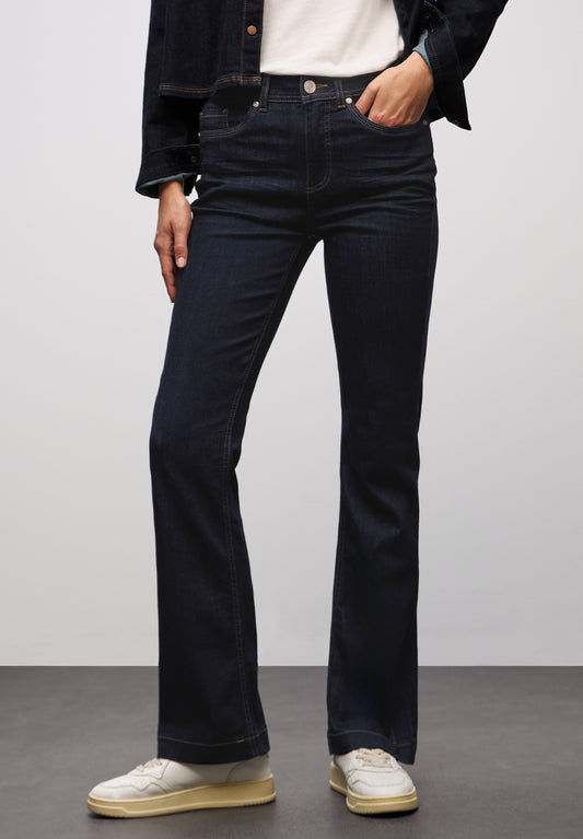 Street One Rinsed Bootcut Jeans - Farbe: rinsed dark blue