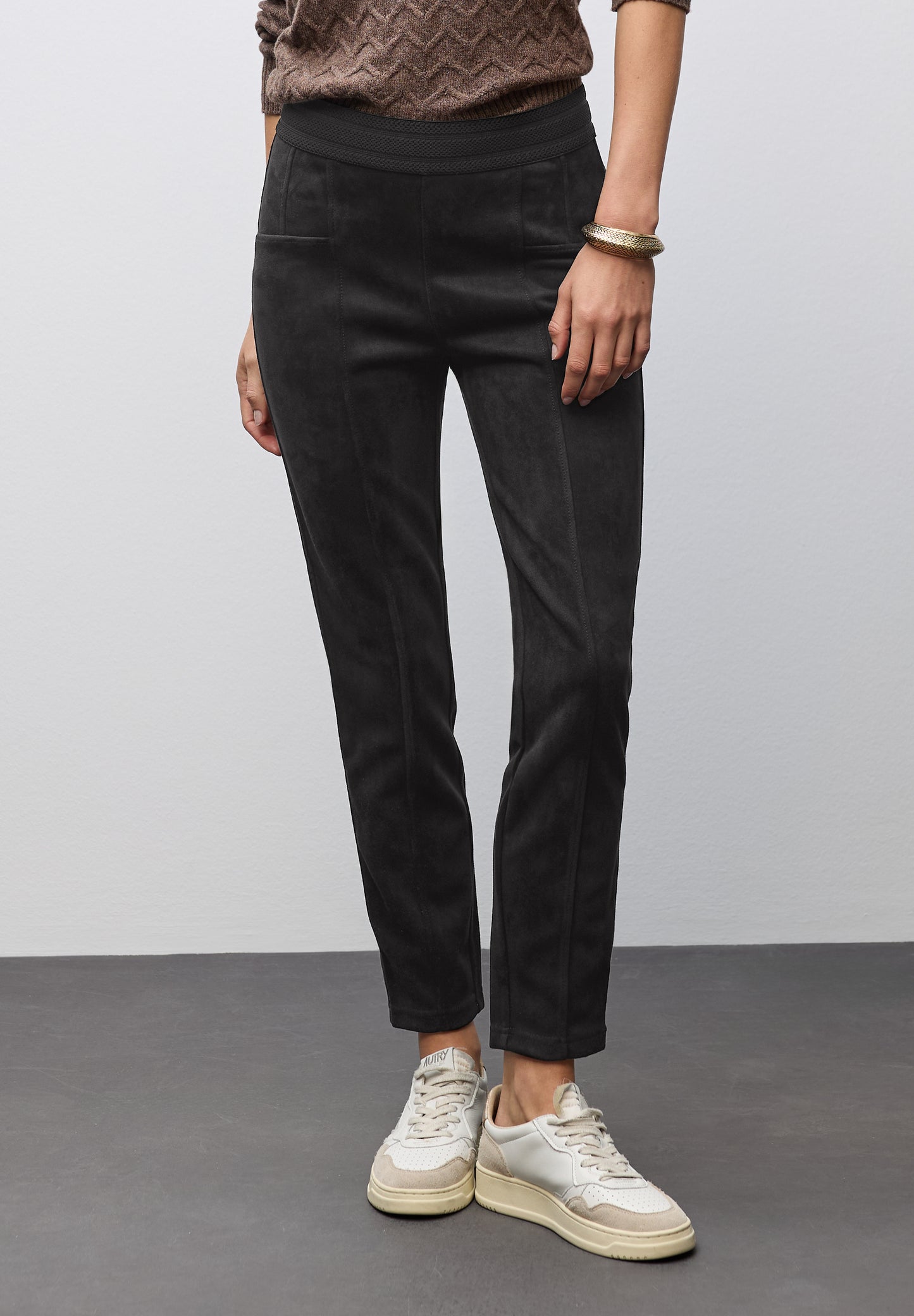 Street One Velours Hose - Farbe: Black
