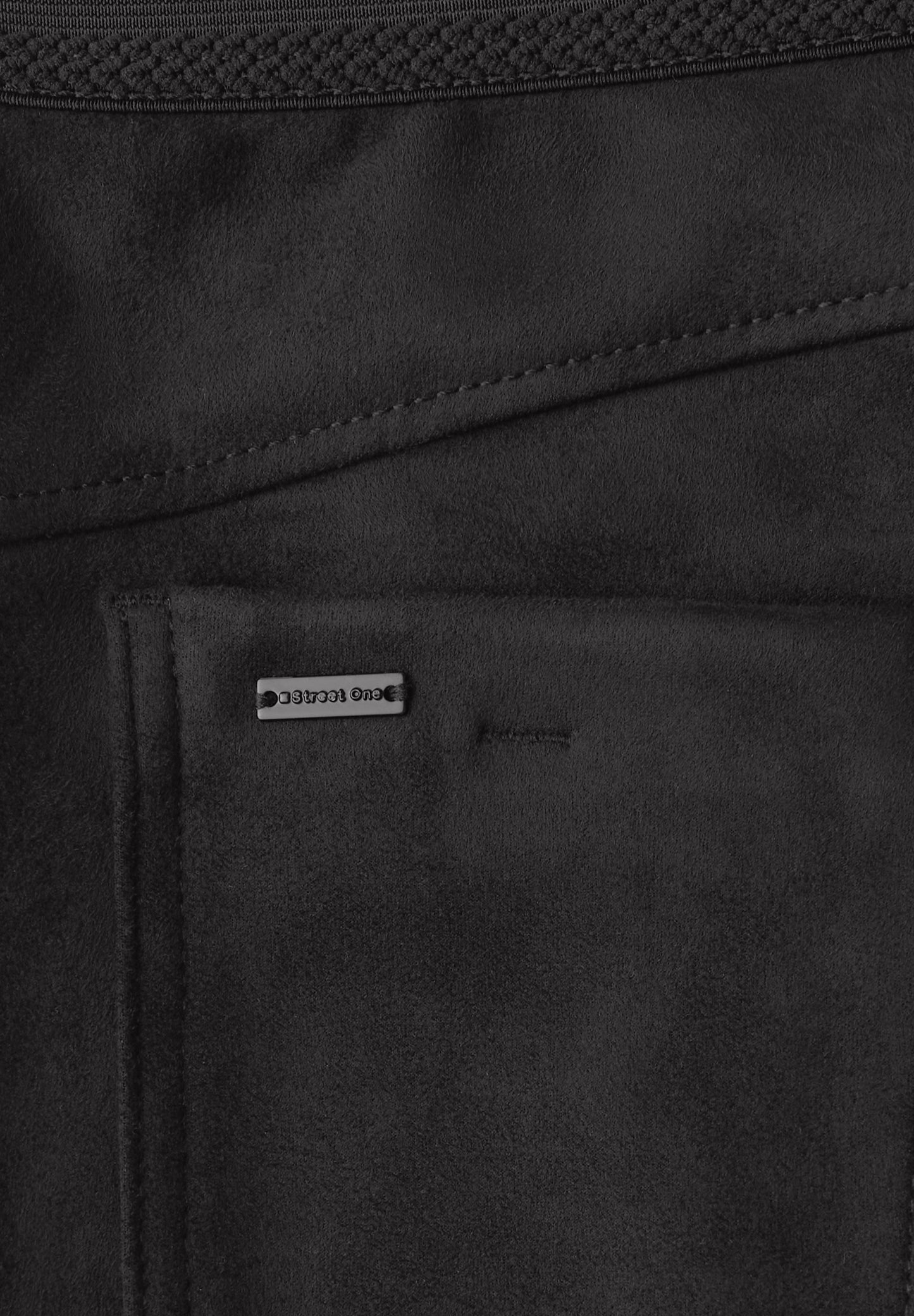 Street One Velours Hose - Farbe: Black