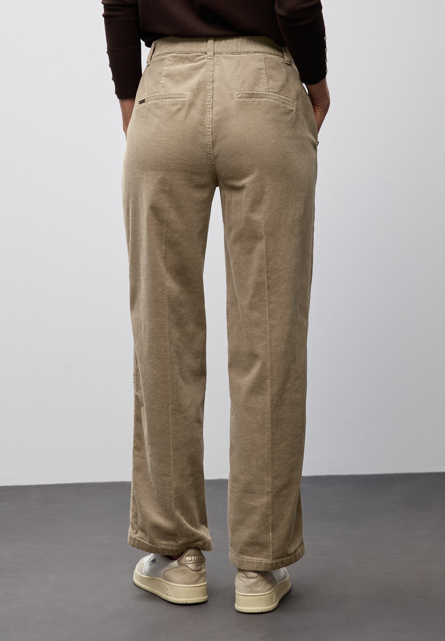 Street One Straight Leg Cordhose - Farbe: flowing beige