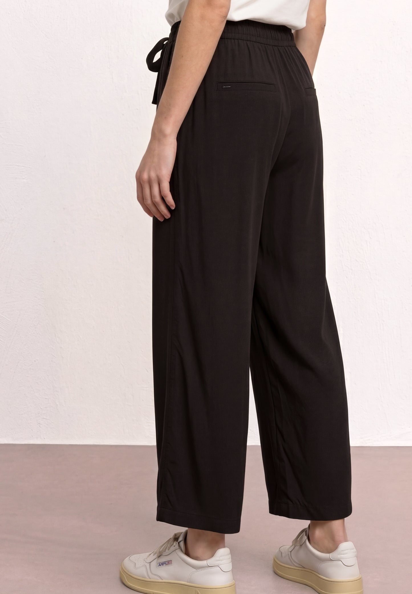 Street One - High Waist Wide Leg Hose im Loose Fit - Farbe: Black