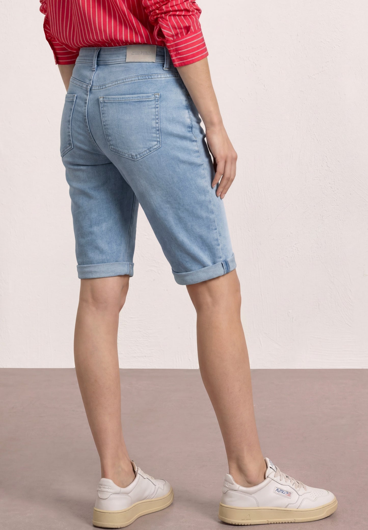 Street One - Slim Leg Bermuda mit Turn-Up-Detail - Farbe: light blue authentic wash