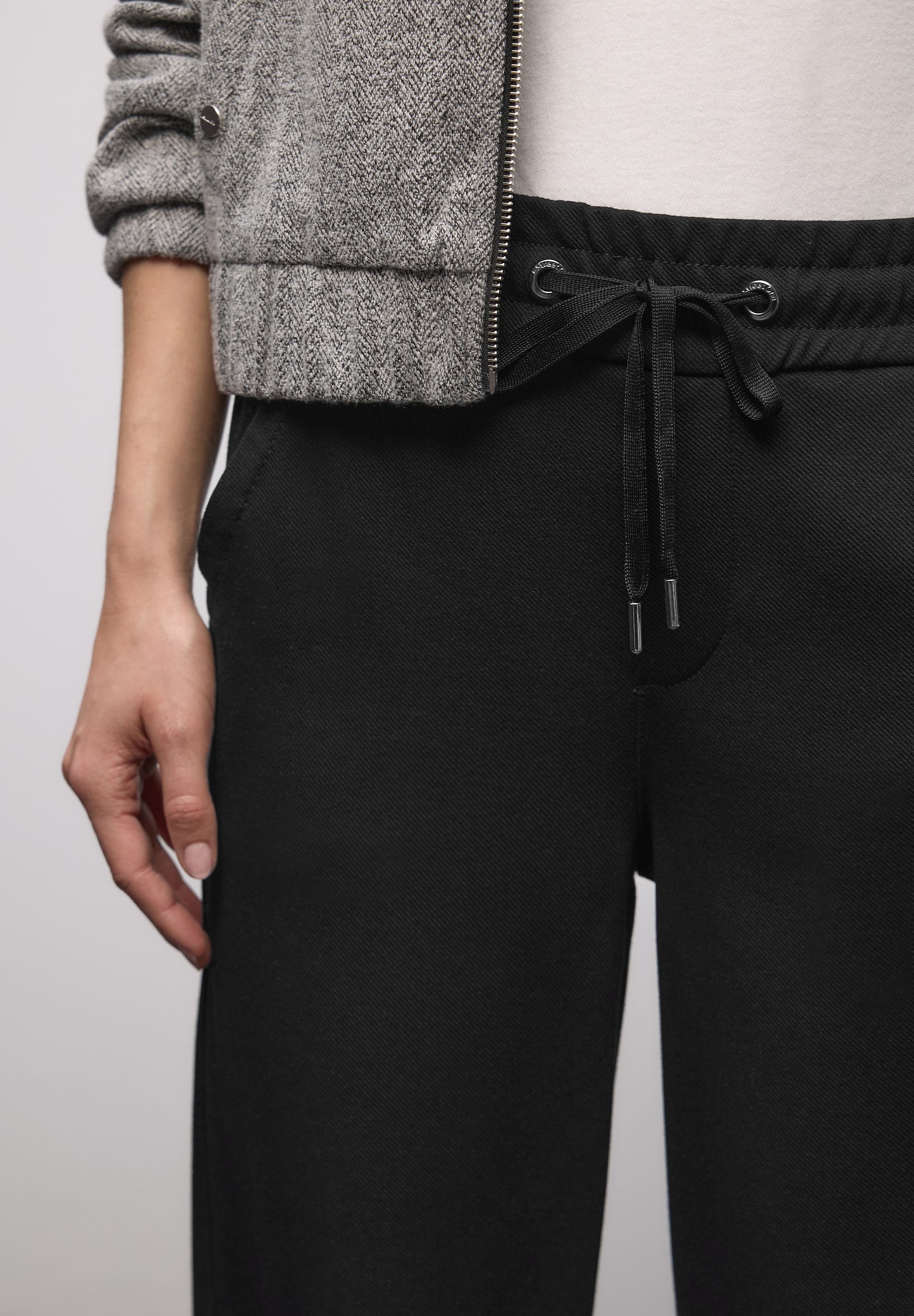 Street One - Straight Leg Hose mit Tape - Farbe: Black