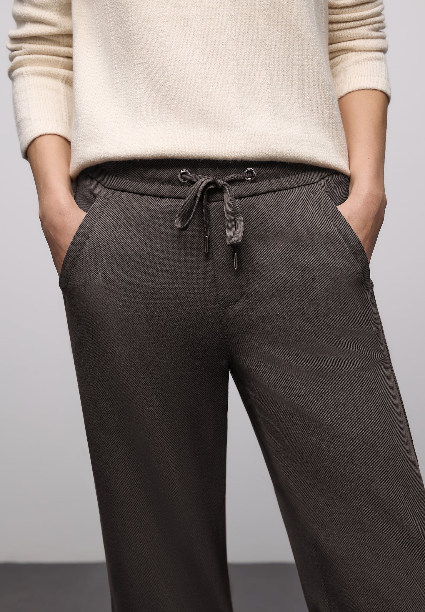 Street One - Straight Leg Hose mit Tape - Farbe: rustic brown