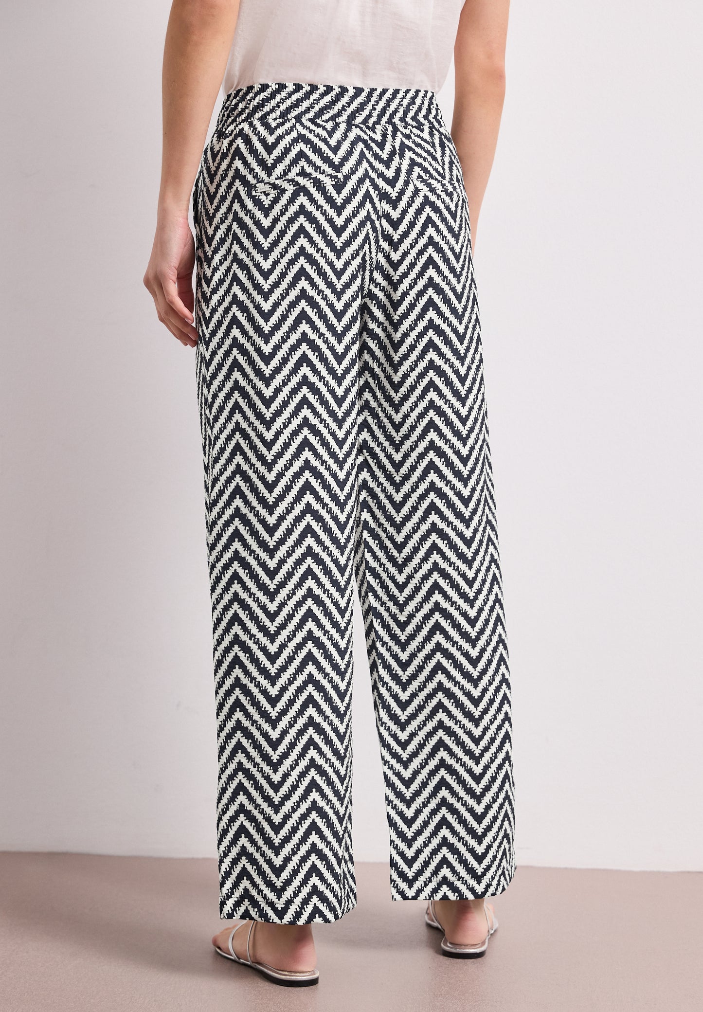 Street One - High Waist Wide Leg Hose im Loose Fit - Farbe: deep blue