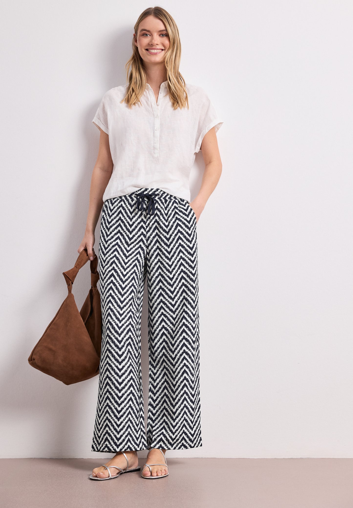 Street One - High Waist Wide Leg Hose im Loose Fit - Farbe: deep blue