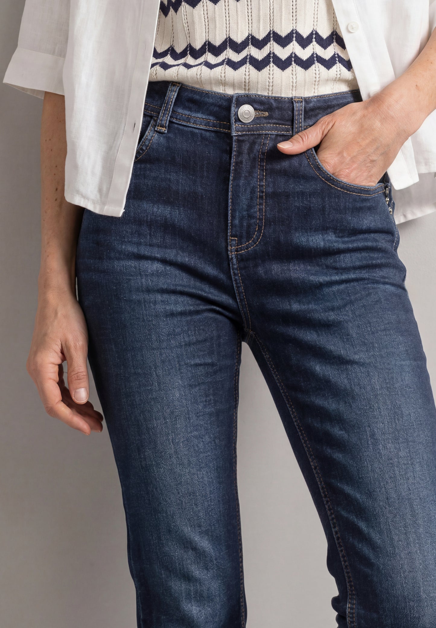 Street One - High Waist Bootcut Jeans "Style: Blaire" - Farbe: Dark Blue Washed