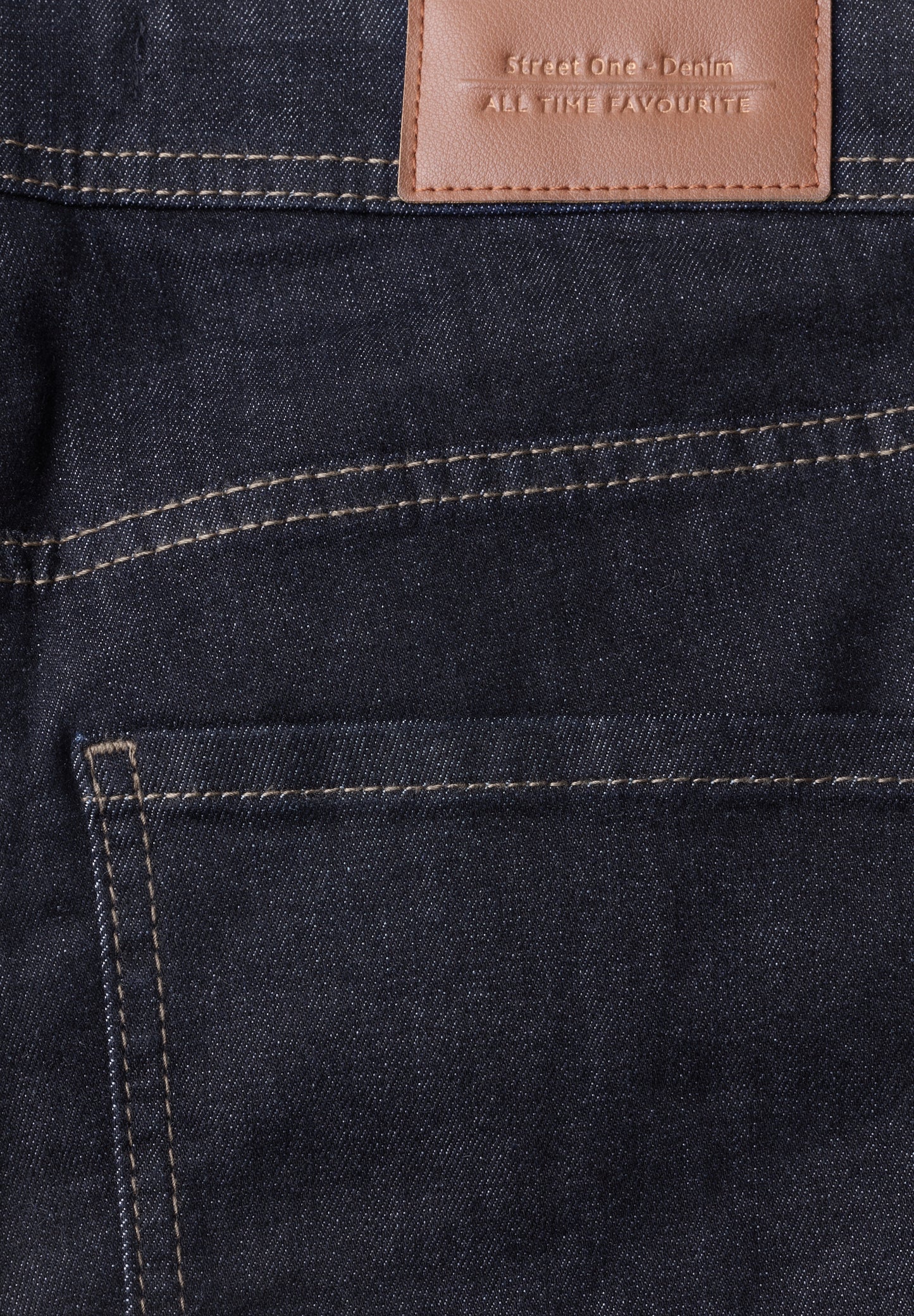 Street One - High Waist Bootcut Jeans im Slim Fit - Farbe: Rinse Soft Washed