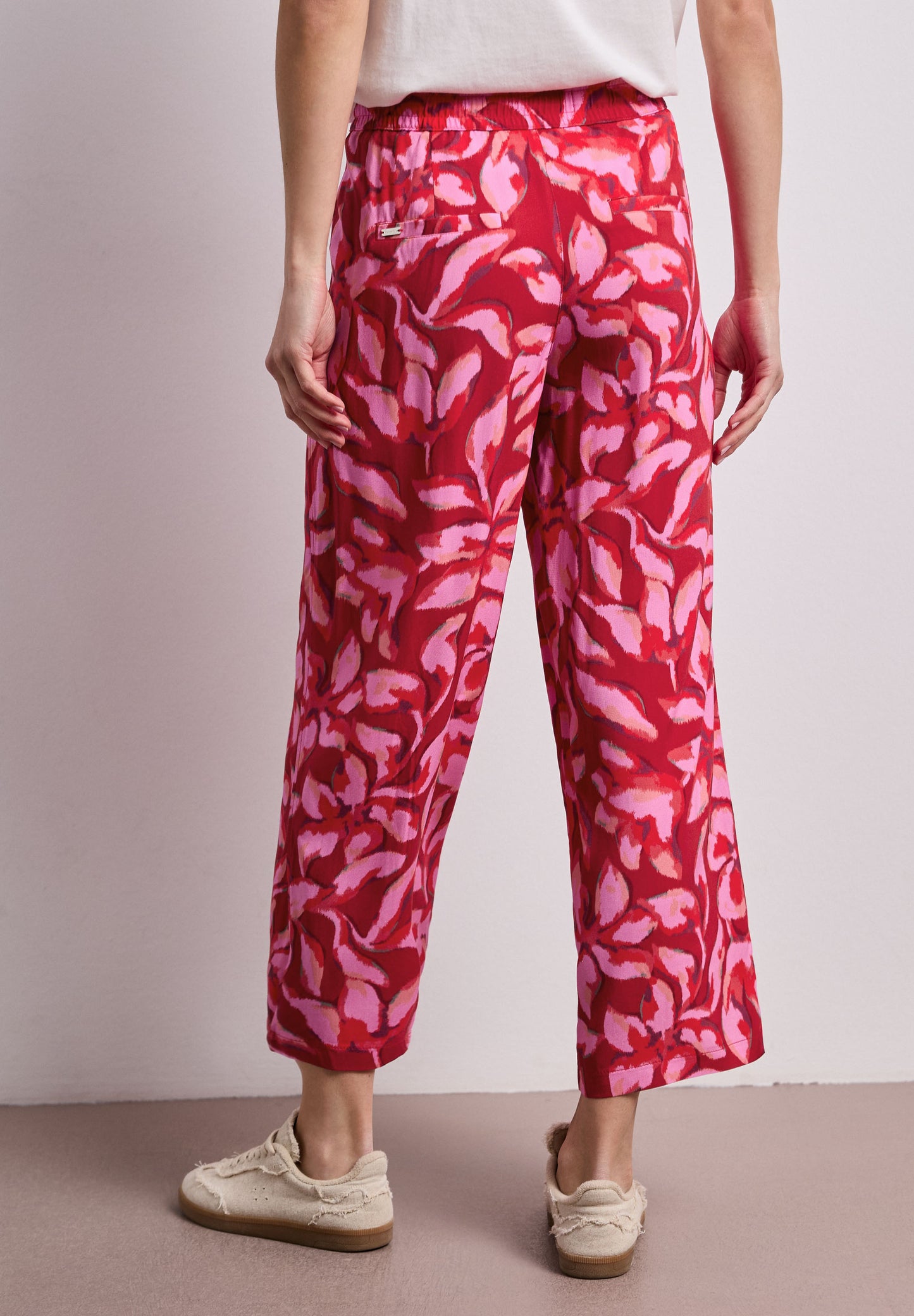 Street One - Wide Leg Hose im Loose Fit mit Print - Farbe: salsa red