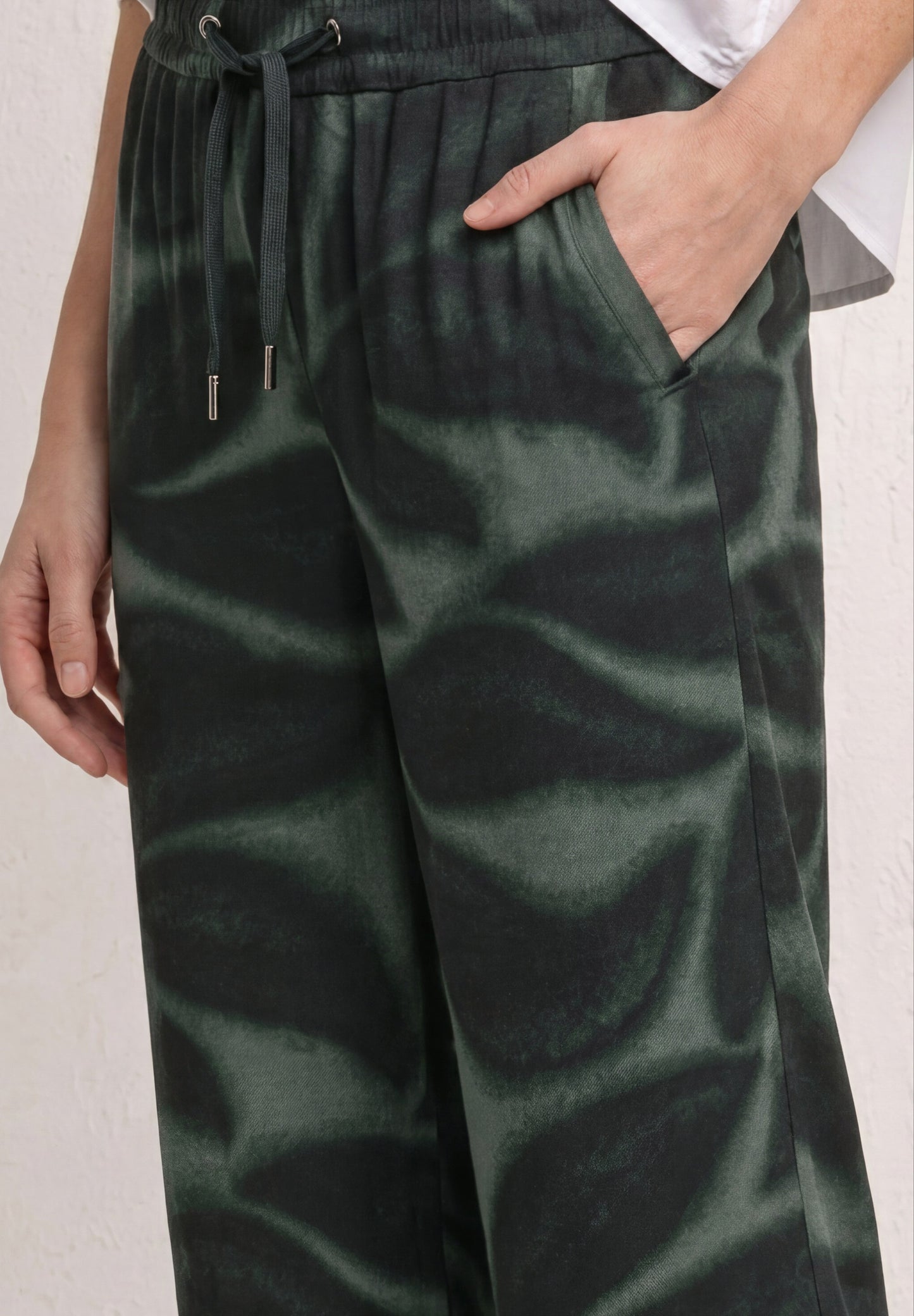 Street One - Wide Leg Hose im Loose Fit mit Print - Farbe: deep bound green