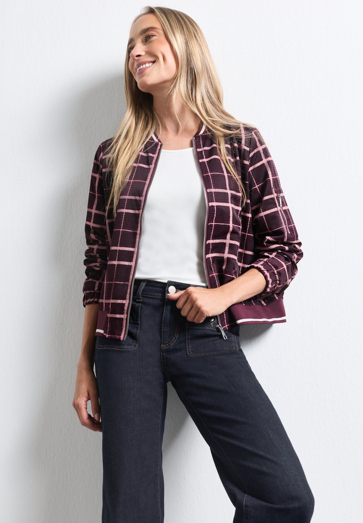Street One - Mid Waist Straight Leg Jeans Style: Amalia - Farbe: Rinse Washed